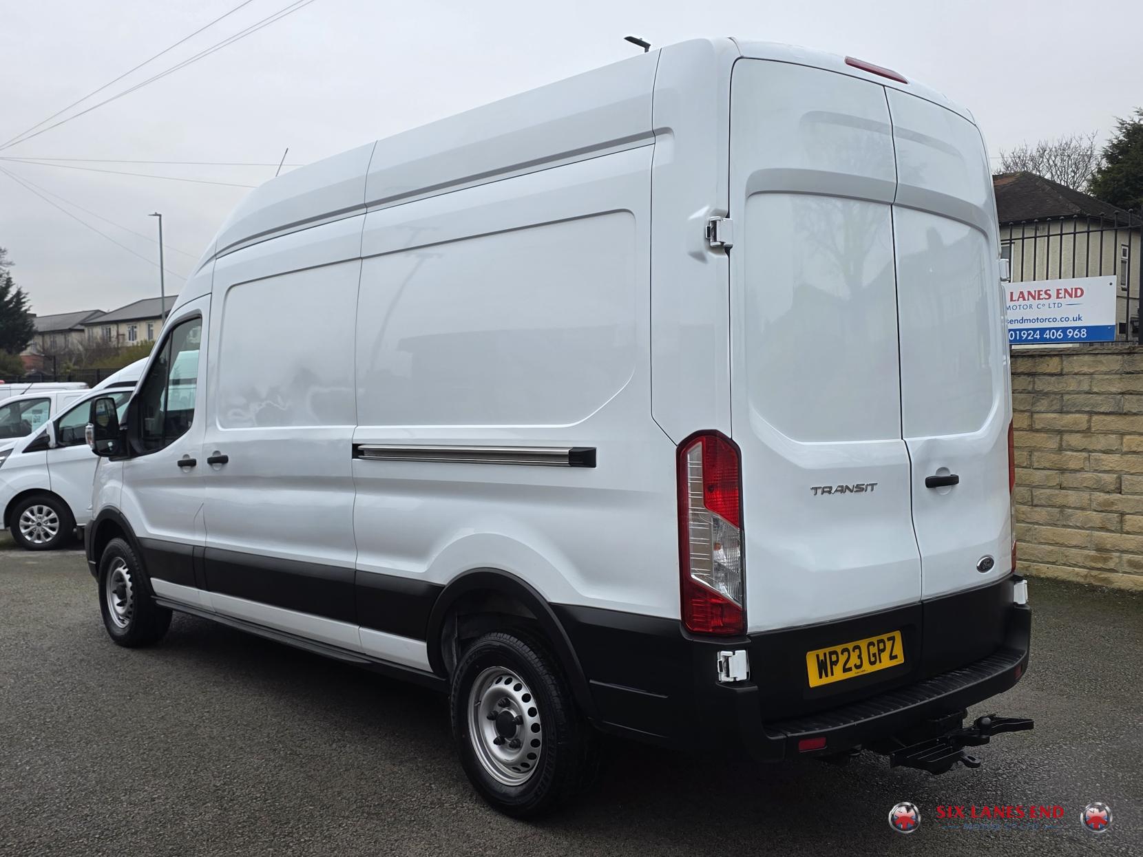 Ford Transit 2.0 350 EcoBlue Leader Panel Van 5dr Diesel Manual RWD L3 H3 Euro 6 (s/s) (130 ps)