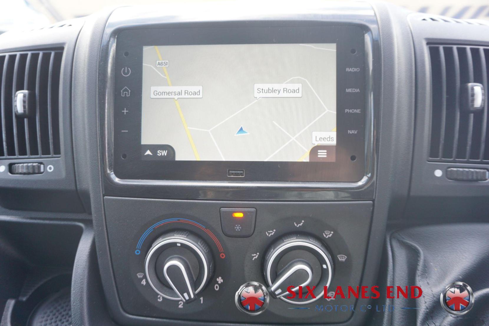 Peugeot Boxer 2.2 BlueHDi 335 Professional Premium + Panel Van 5dr Diesel Manual L2 H2 Euro 6 (s/s) (140 ps)