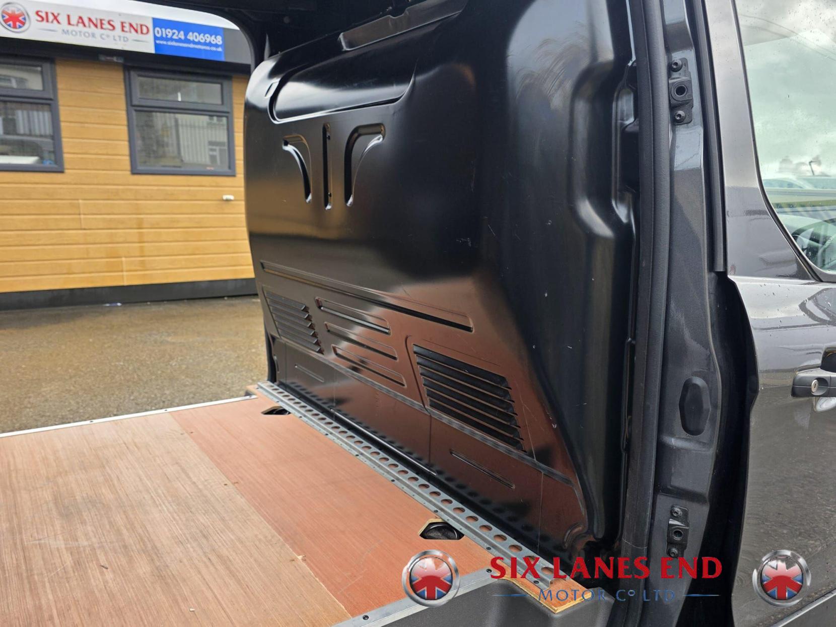 Ford Transit Connect 1.5 230 EcoBlue Trend Panel Van 5dr Diesel Manual L2 Euro 6 (s/s) (100 ps)