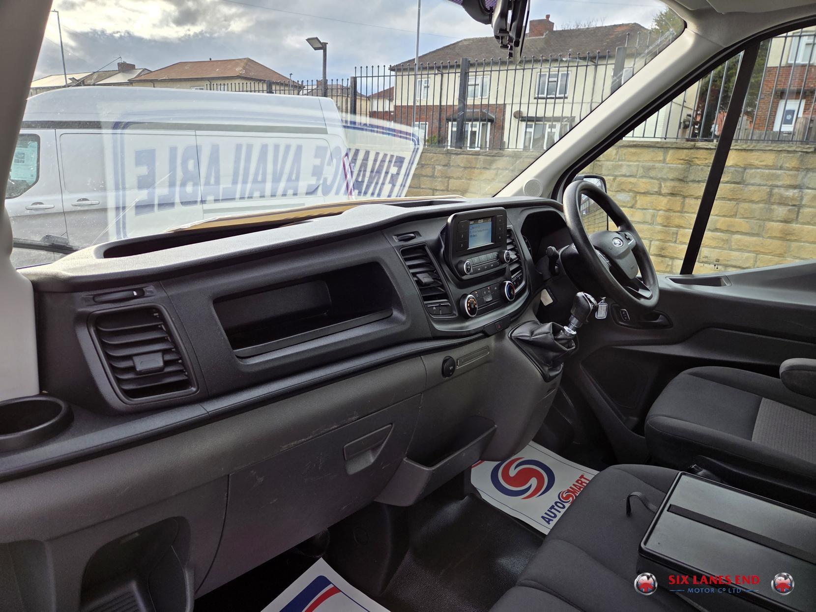 Ford Transit 2.0 350 EcoBlue Leader Dropside 2dr Diesel Manual RWD L4 Euro 6 (s/s) (130 ps)