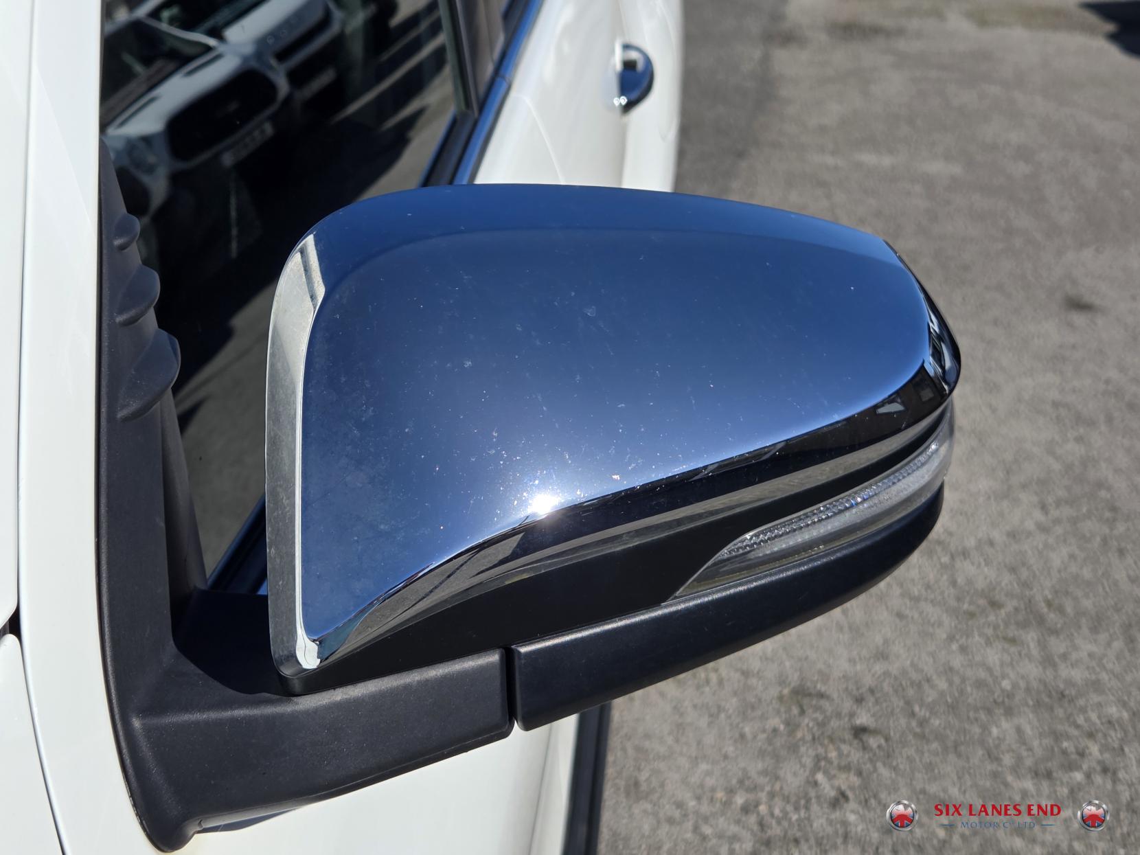 Toyota Hilux 2.4 D-4D Icon Pickup Double Cab 4dr Diesel Auto 4WD Euro 6 (s/s) (150 ps)