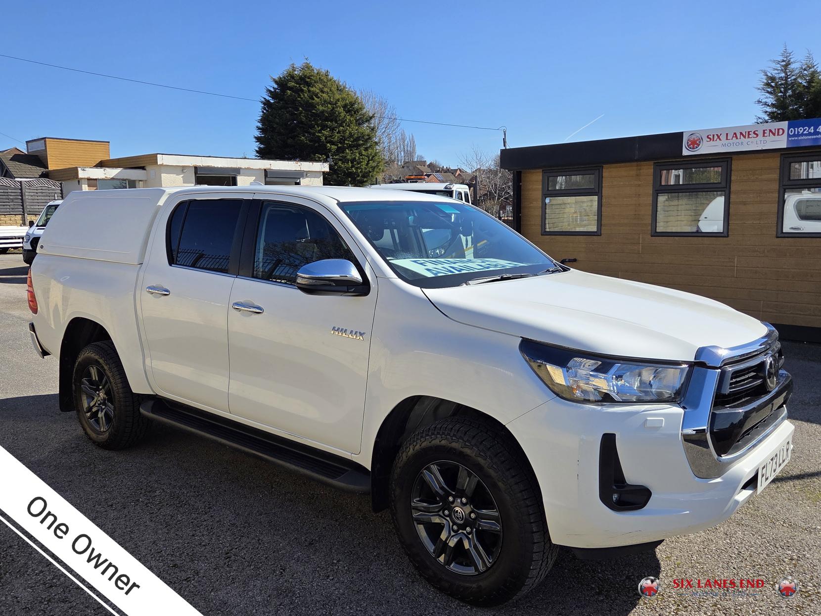 Toyota Hilux 2.4 D-4D Icon Pickup Double Cab 4dr Diesel Auto 4WD Euro 6 (s/s) (150 ps)