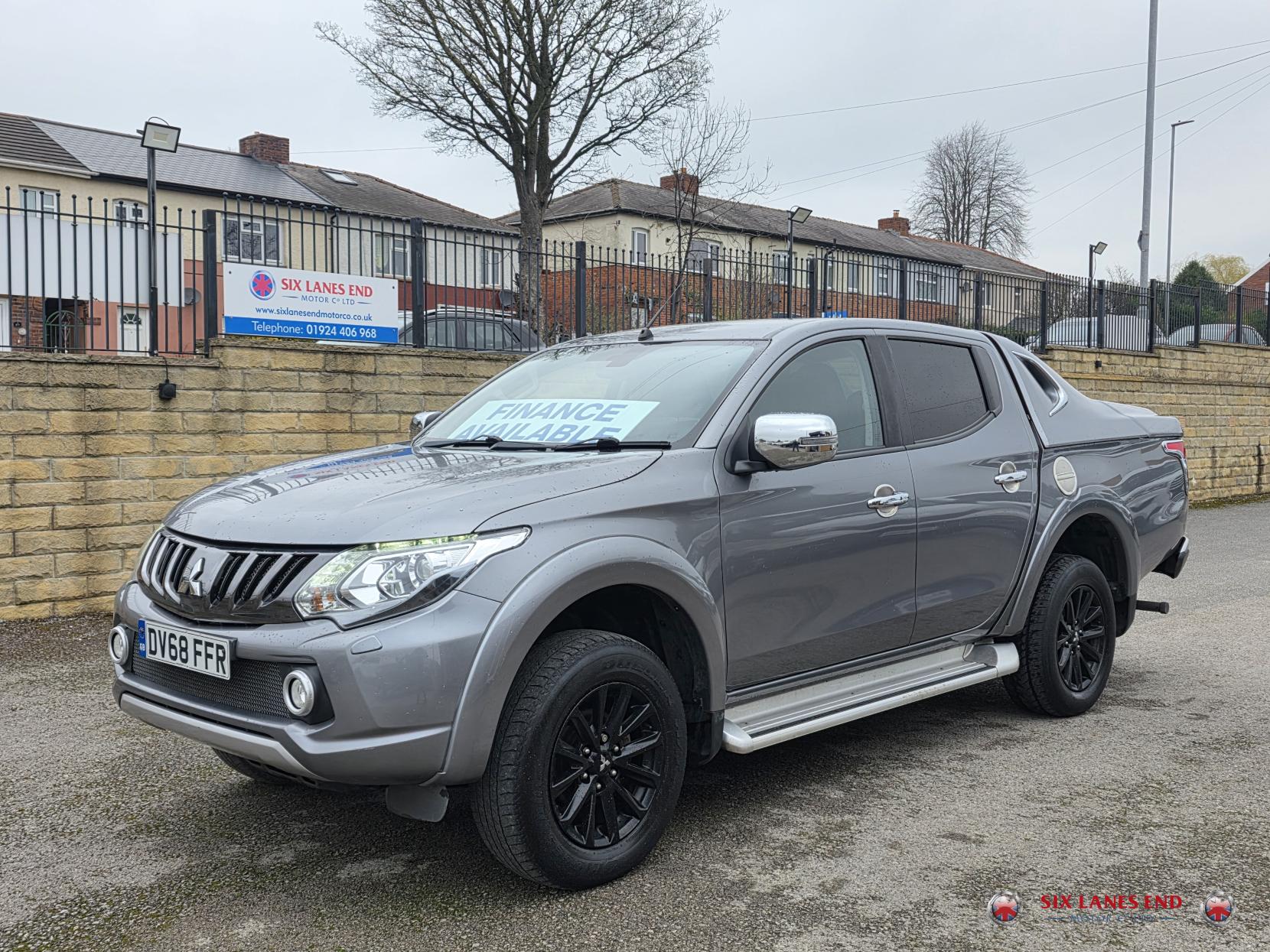 Mitsubishi L200 2.4 DI-D DC Barbarian Pickup Double Cab 4dr Diesel Manual 4WD Euro 6 (178 ps)