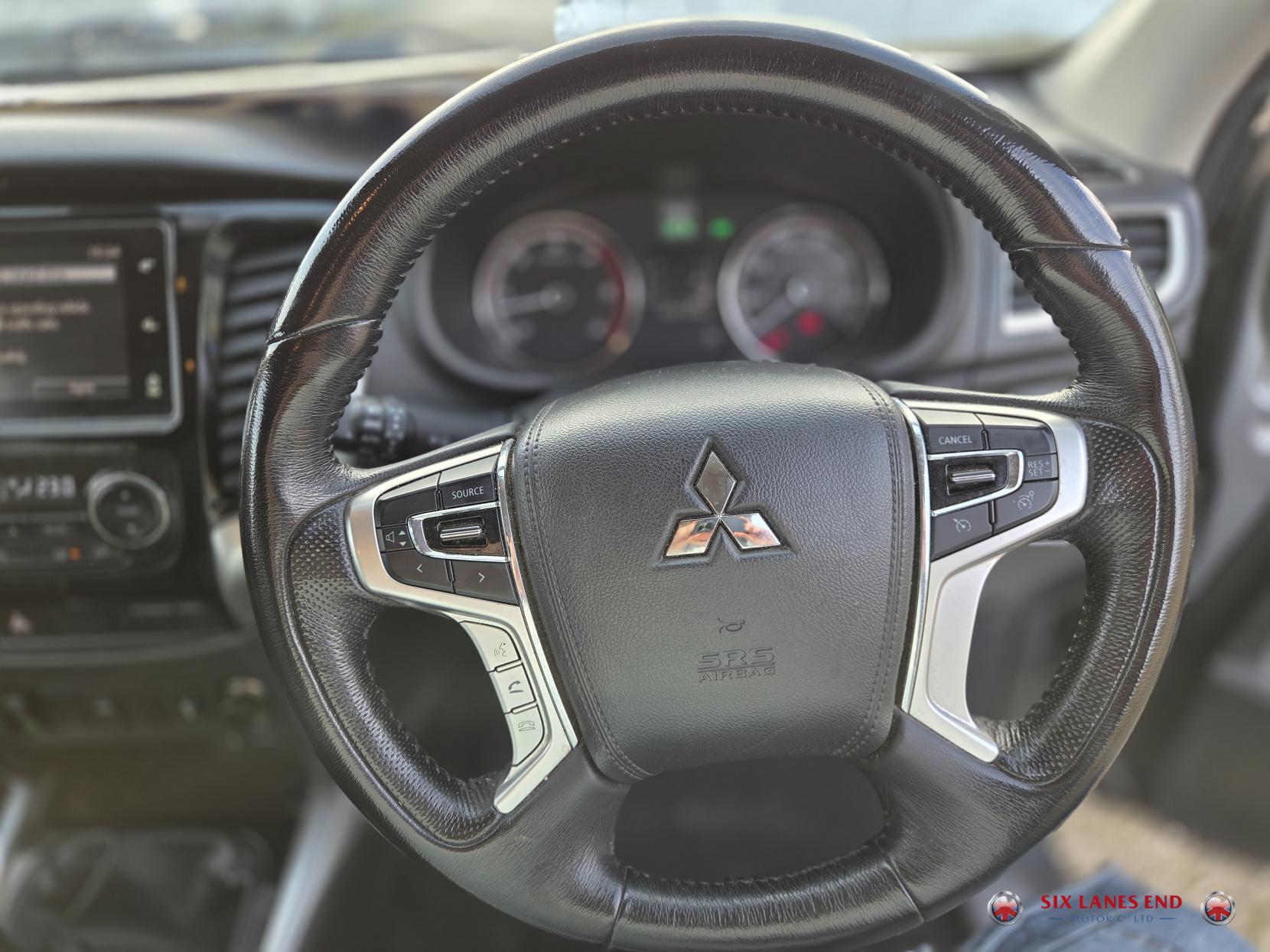 Mitsubishi L200 2.4 DI-D DC Barbarian Pickup Double Cab 4dr Diesel Manual 4WD Euro 6 (178 ps)