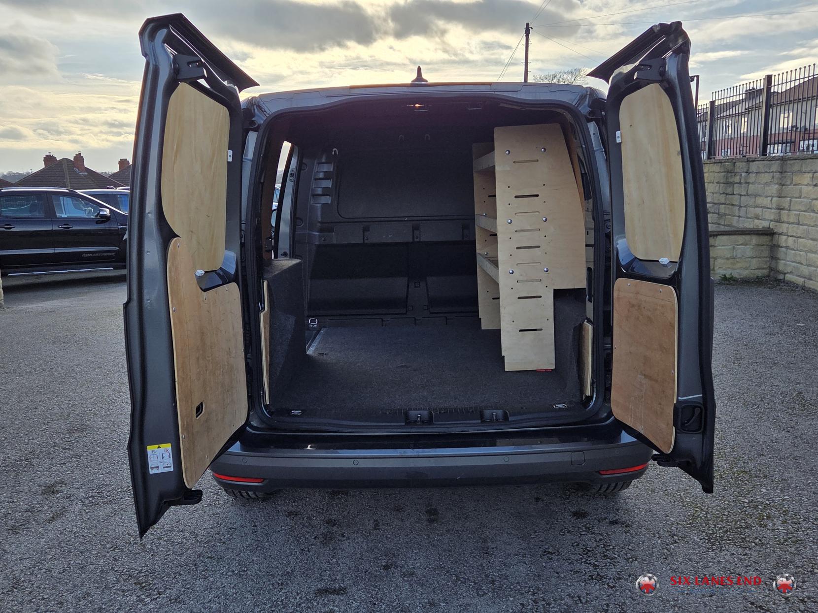 Volkswagen Caddy 2.0 TDI C20 Commerce Pro Panel Van 5dr Diesel DSG SWB Euro 6 (s/s) (122 ps)