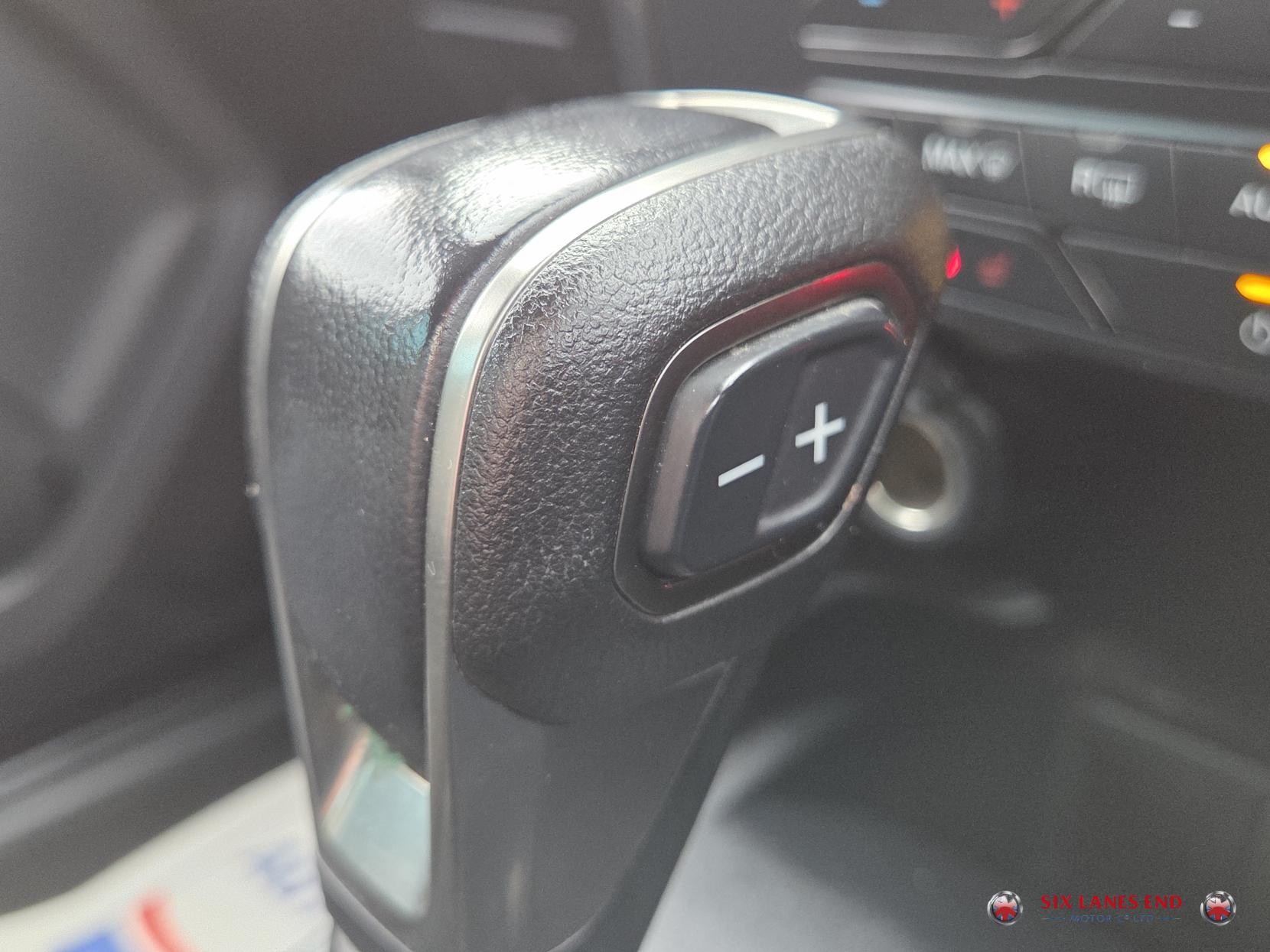 Ford Ranger 2.0 EcoBlue Wildtrak Pickup Double Cab 4dr Diesel Auto 4WD Euro 6 (s/s) (213 ps)