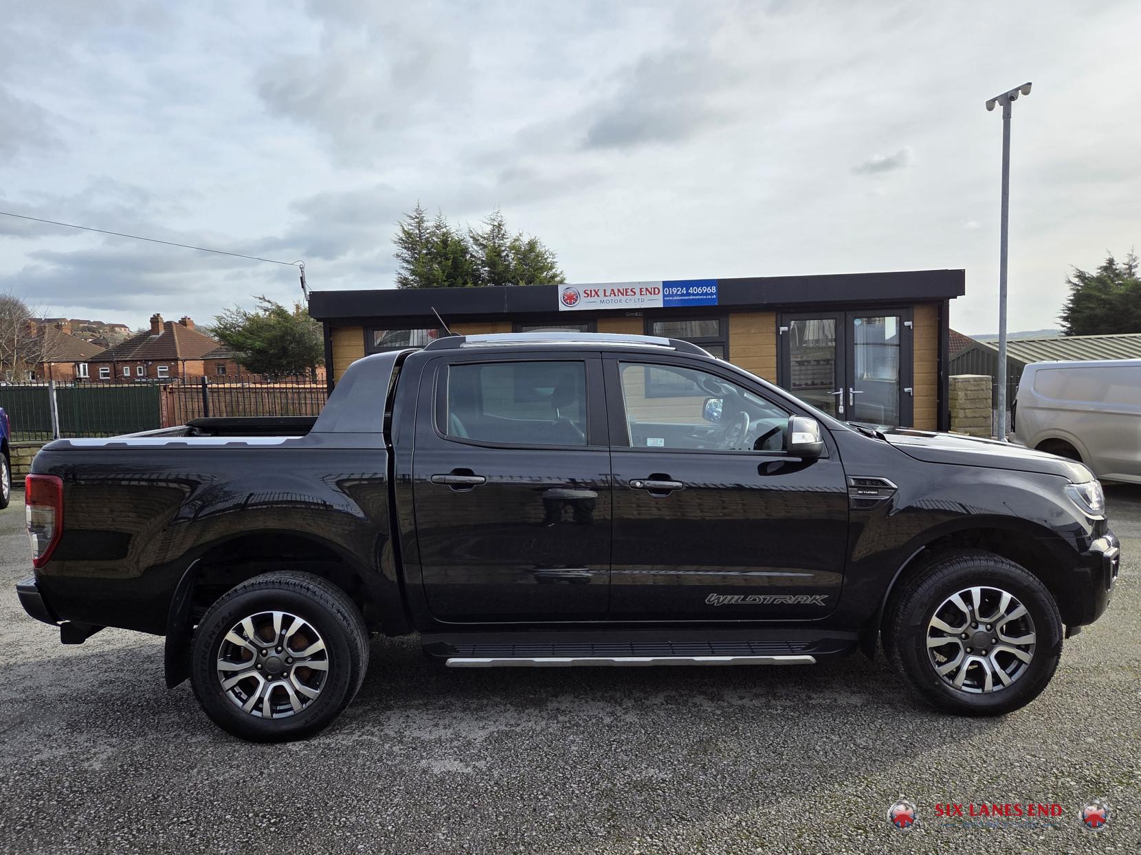 Ford Ranger 2.0 EcoBlue Wildtrak Pickup Double Cab 4dr Diesel Auto 4WD Euro 6 (s/s) (213 ps)