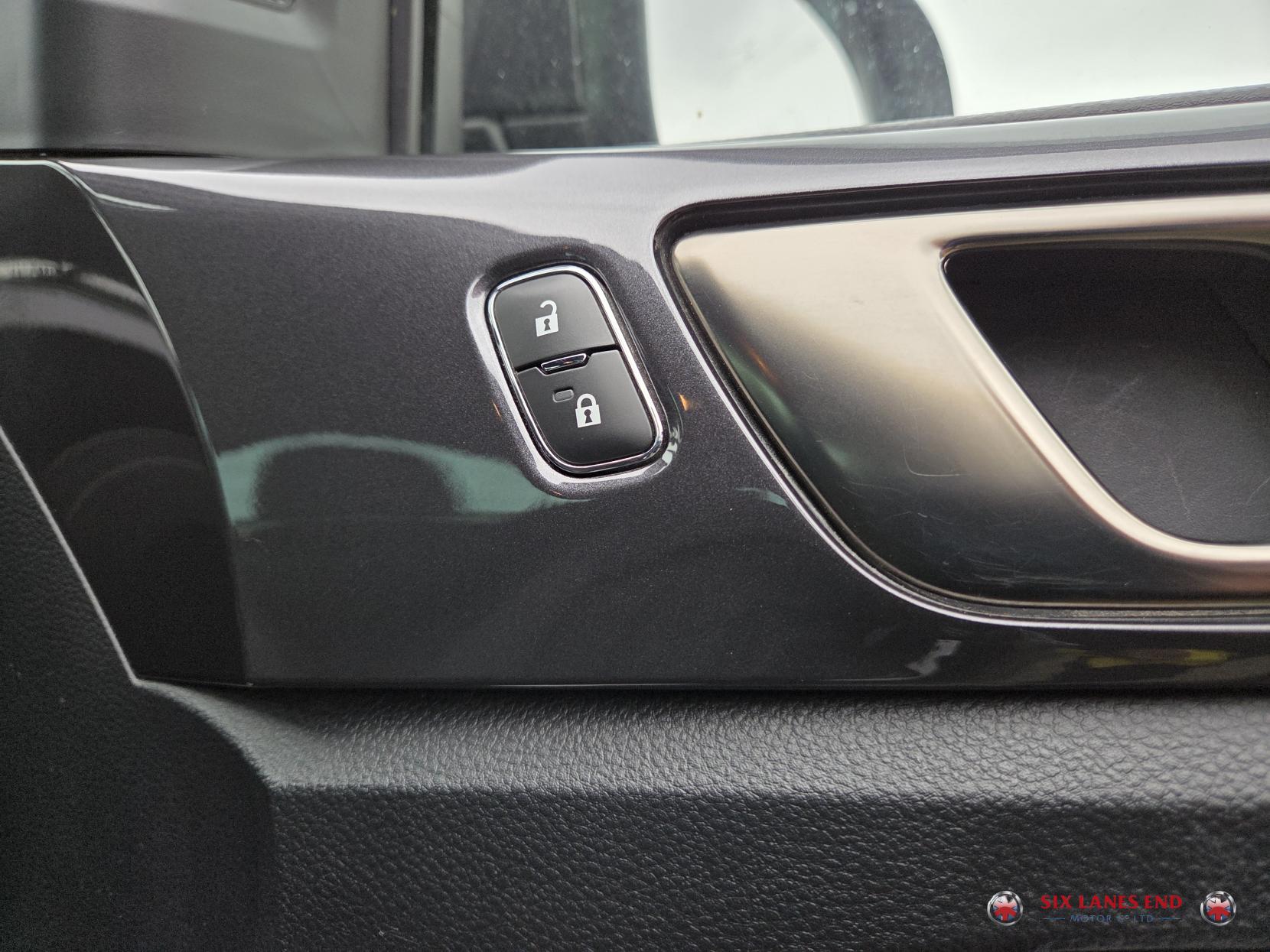 Ford Ranger 2.0 EcoBlue Wildtrak Pickup Double Cab 4dr Diesel Auto 4WD Euro 6 (s/s) (213 ps)