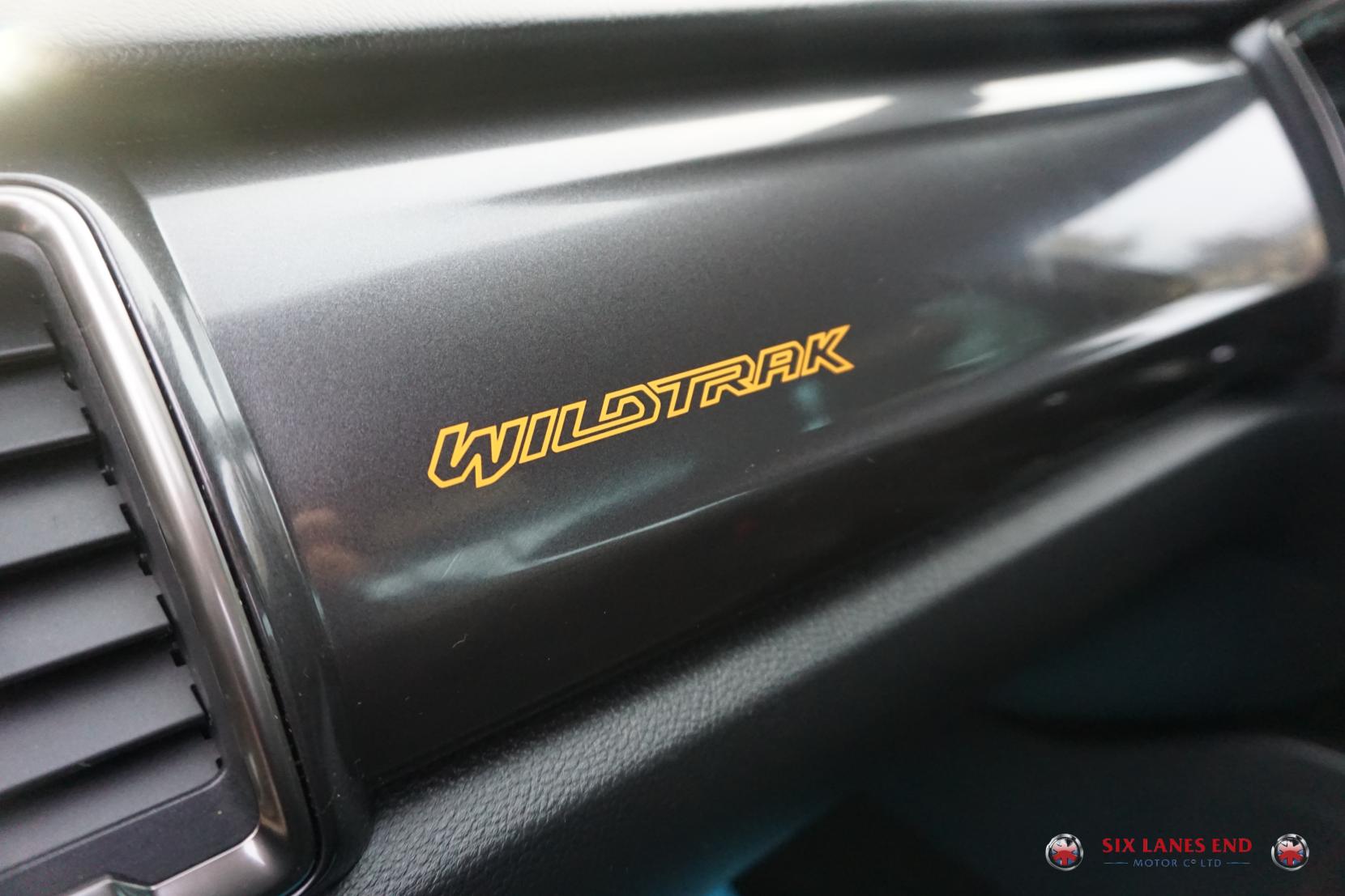 Ford Ranger 2.0 EcoBlue Wildtrak Pickup Double Cab 4dr Diesel Auto 4WD Euro 6 (s/s) (213 ps)