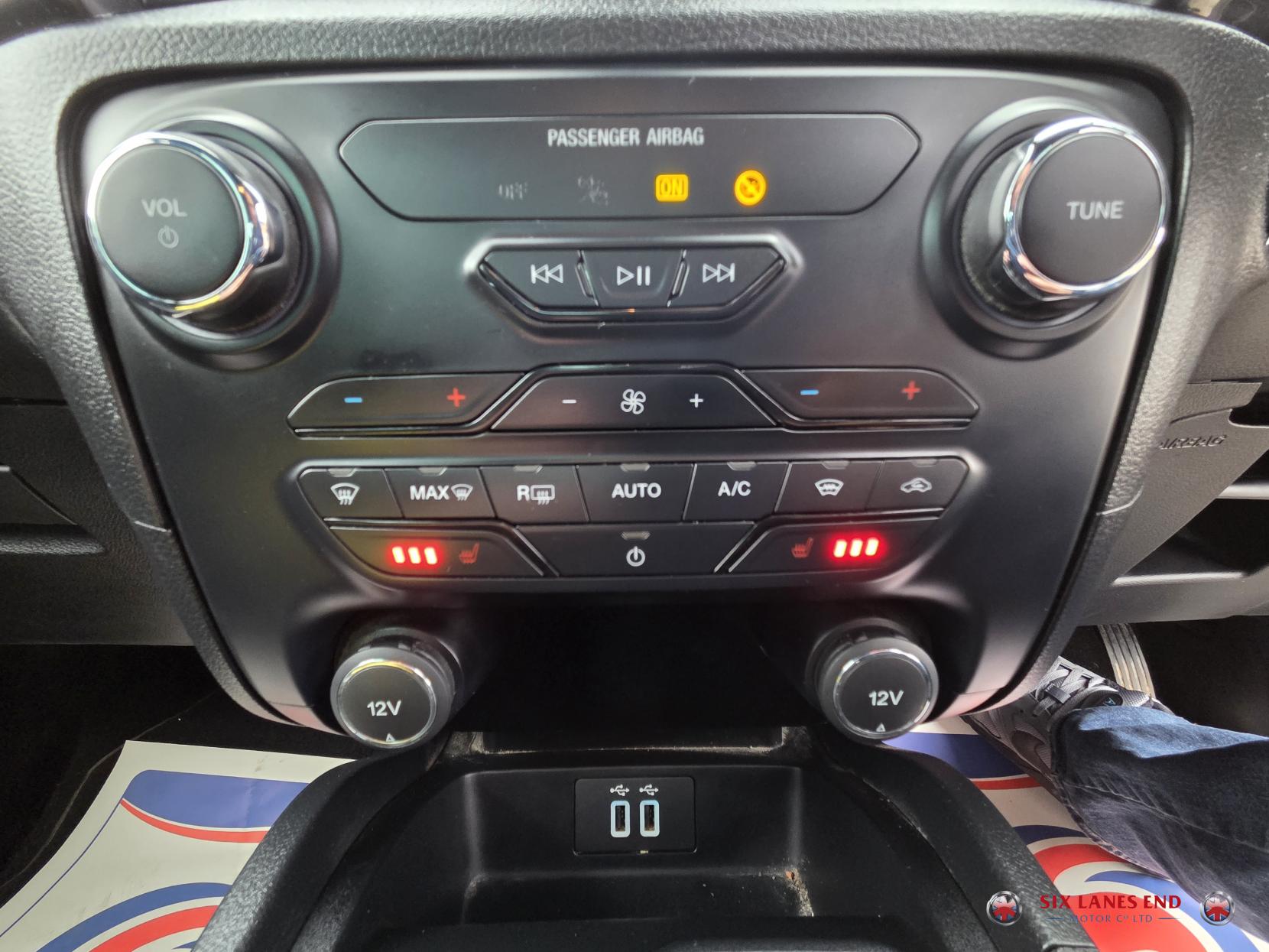 Ford Ranger 2.0 EcoBlue Wildtrak Pickup Double Cab 4dr Diesel Auto 4WD Euro 6 (s/s) (213 ps)