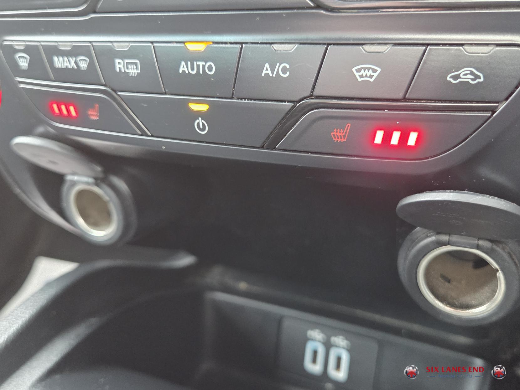 Ford Ranger 2.0 EcoBlue Wildtrak Pickup Double Cab 4dr Diesel Auto 4WD Euro 6 (s/s) (213 ps)