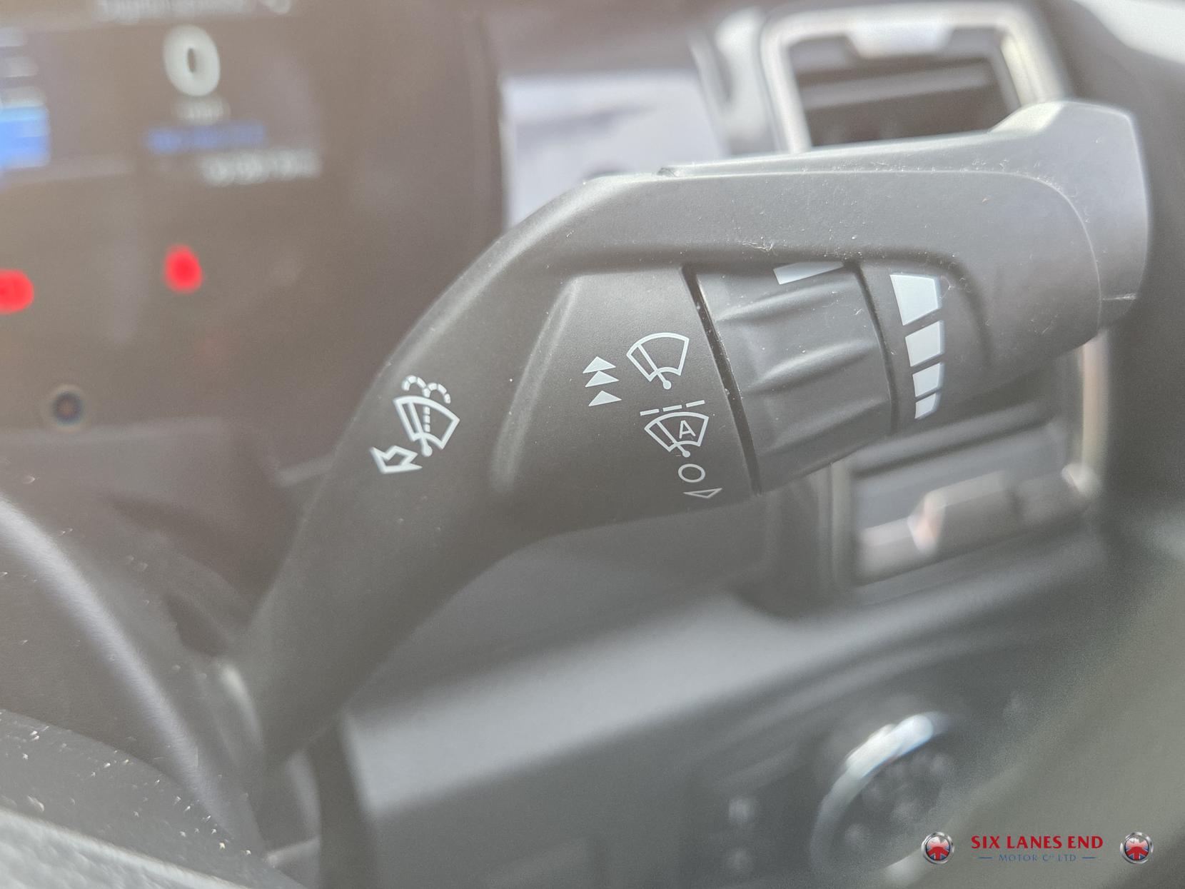 Ford Ranger 2.0 EcoBlue Wildtrak Pickup Double Cab 4dr Diesel Auto 4WD Euro 6 (s/s) (213 ps)