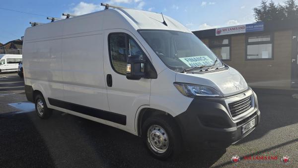 Peugeot Boxer 2.2 BlueHDi 335 Professional Panel Van 5dr Diesel Manual L3 H2 Euro 6 (s/s) (140 ps)