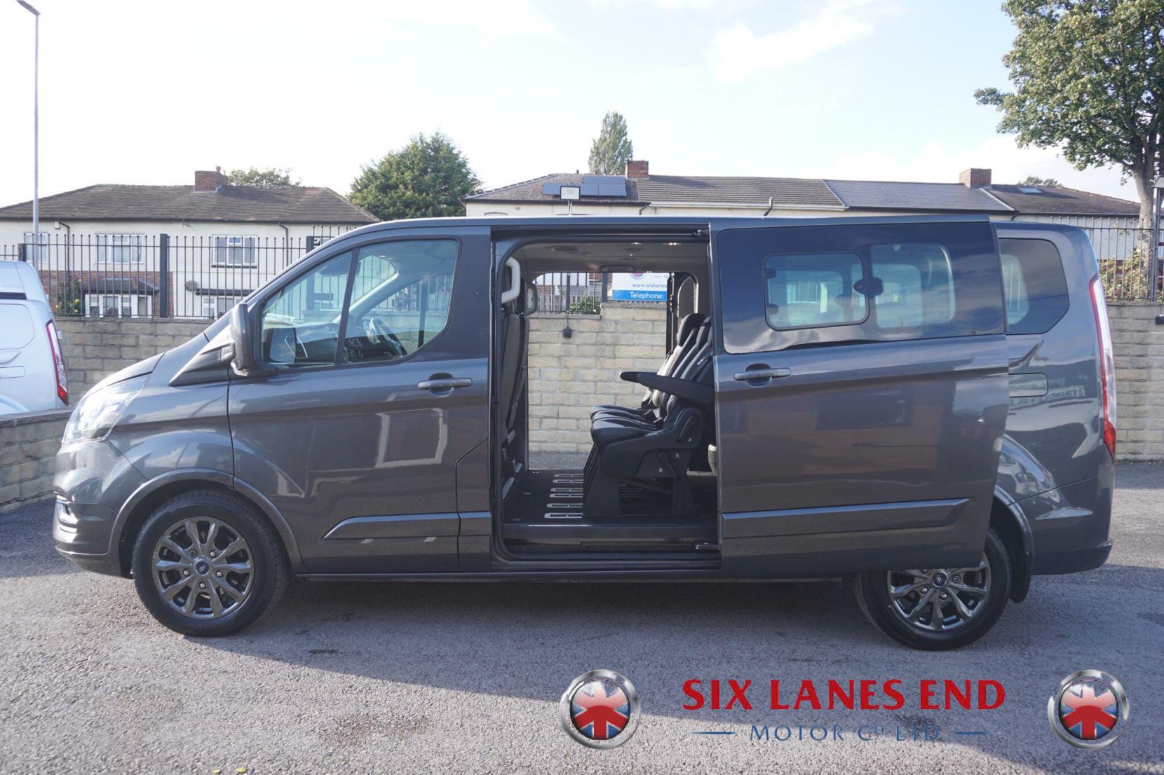 Ford Tourneo Custom 2.0 320 EcoBlue MHEV Titanium X Minibus Double Cab 5dr Diesel Manual L2 Euro 6 (s/s) (185 ps)