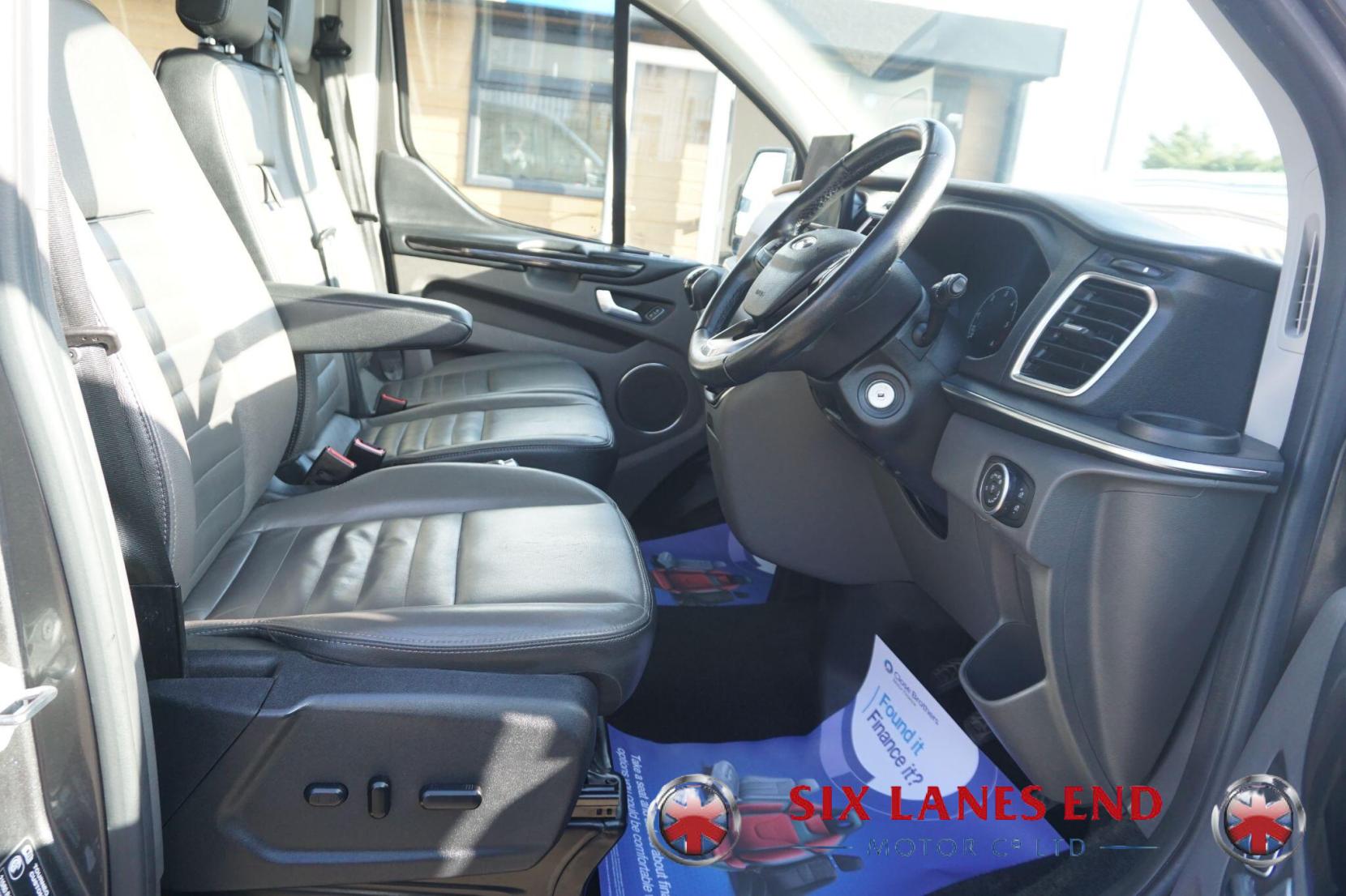 Ford Tourneo Custom 2.0 320 EcoBlue MHEV Titanium X Minibus Double Cab 5dr Diesel Manual L2 Euro 6 (s/s) (185 ps)