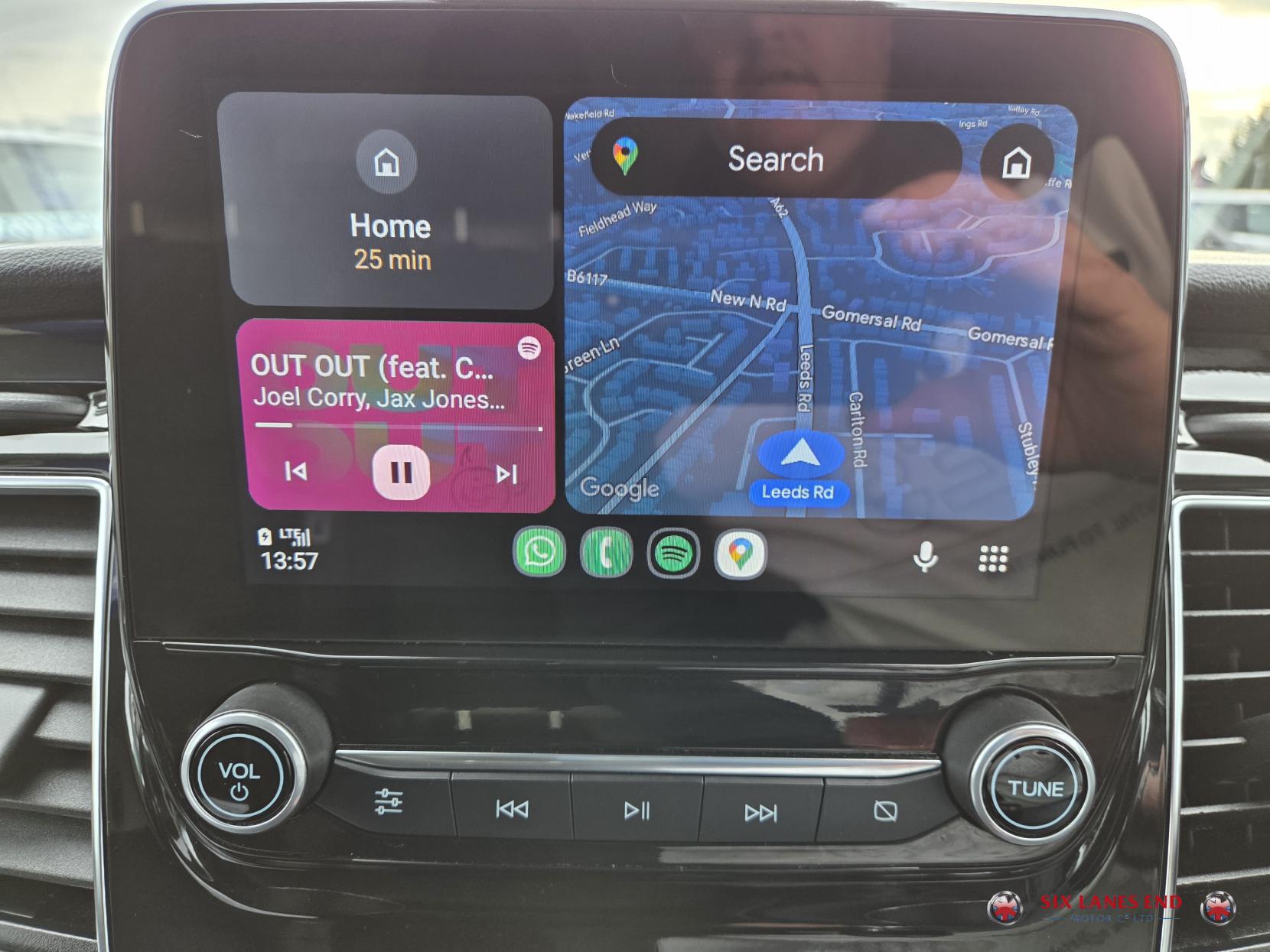 Ford Tourneo Custom 2.0 320 EcoBlue MHEV Titanium X Minibus Double Cab 5dr Diesel Manual L2 Euro 6 (s/s) (185 ps)