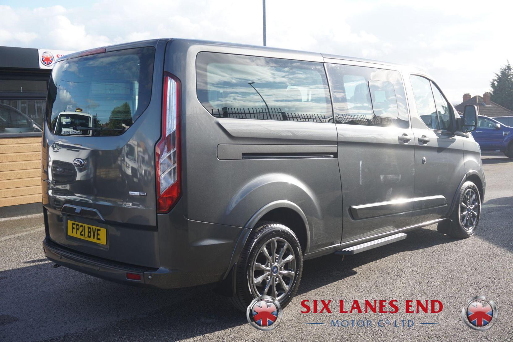 Ford Tourneo Custom 2.0 320 EcoBlue MHEV Titanium X Minibus Double Cab 5dr Diesel Manual L2 Euro 6 (s/s) (185 ps)