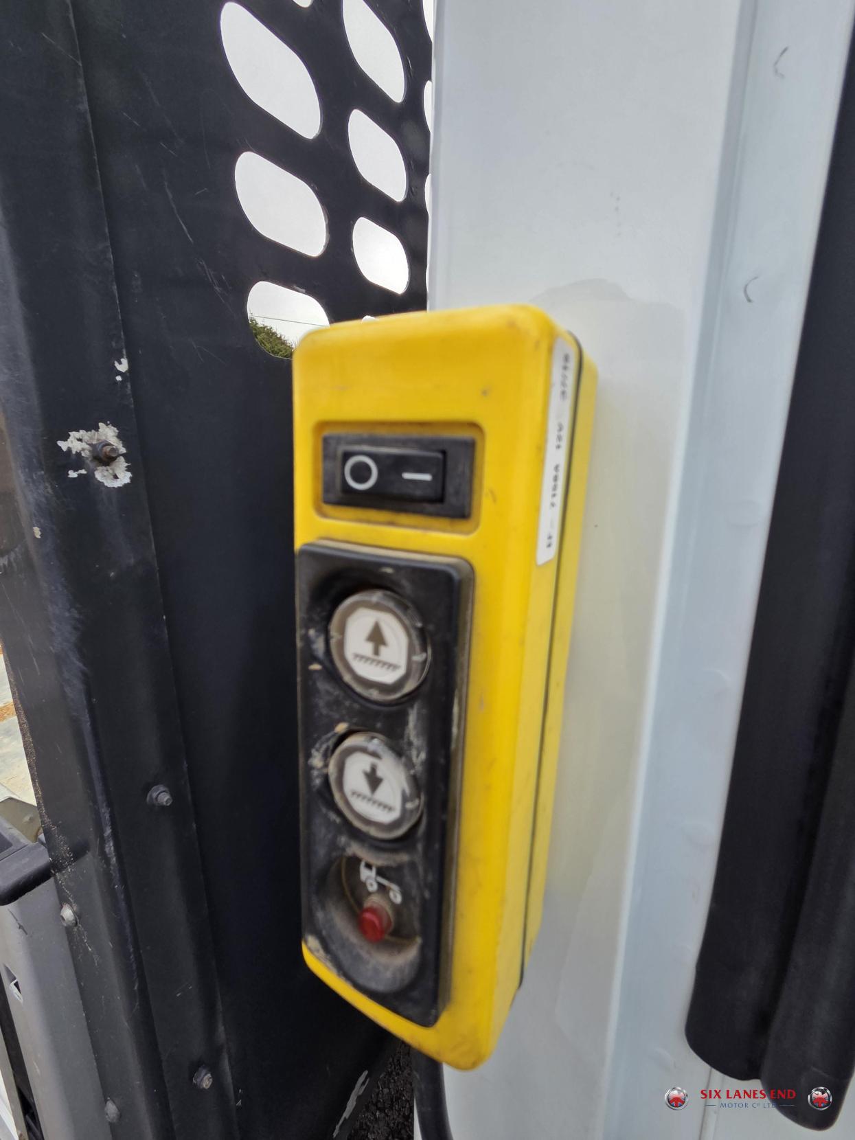 MAXUS Deliver 9 2.0 D20 LUX Chassis Cab 2dr Diesel Manual RWD L3 Euro 6 (s/s) (150 ps)