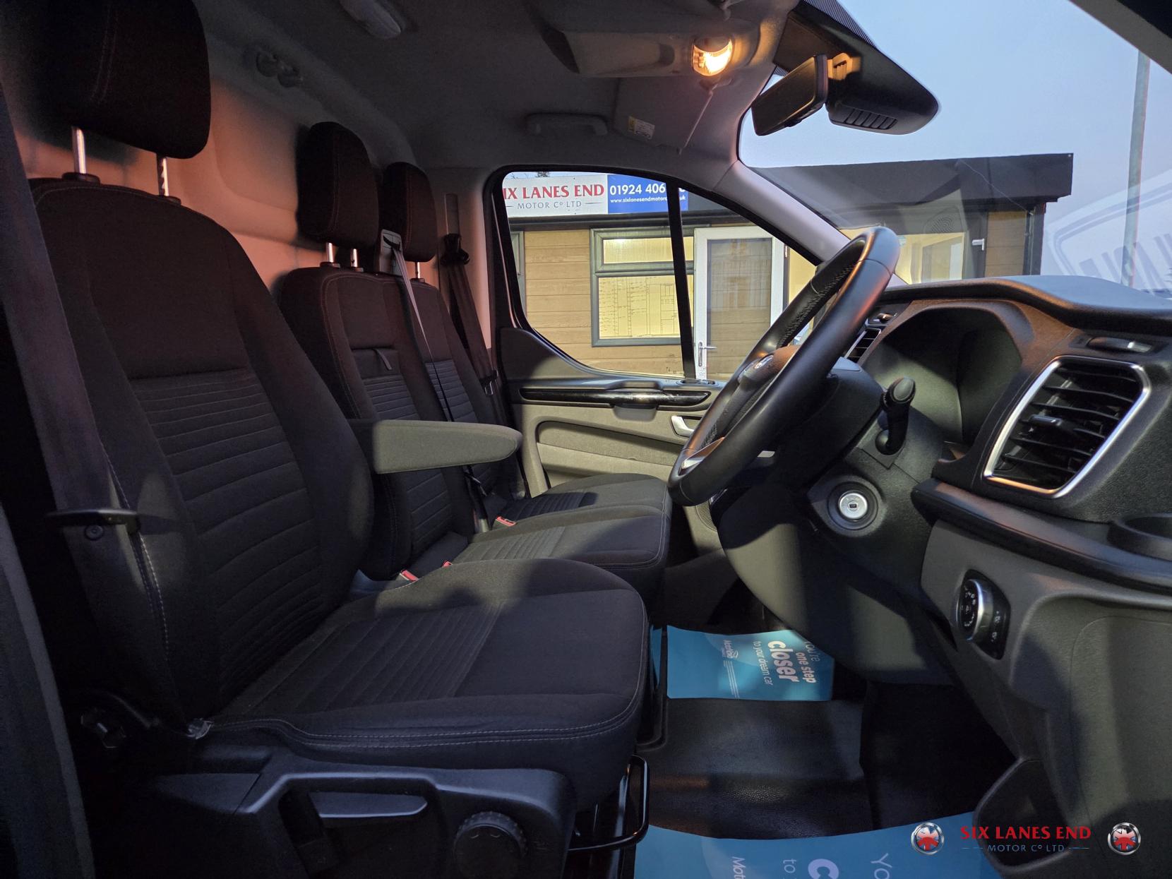 Ford Transit Custom 2.0 340 EcoBlue Limited Panel Van 5dr Diesel Auto L1 H1 Euro 6 (s/s) (170 ps)