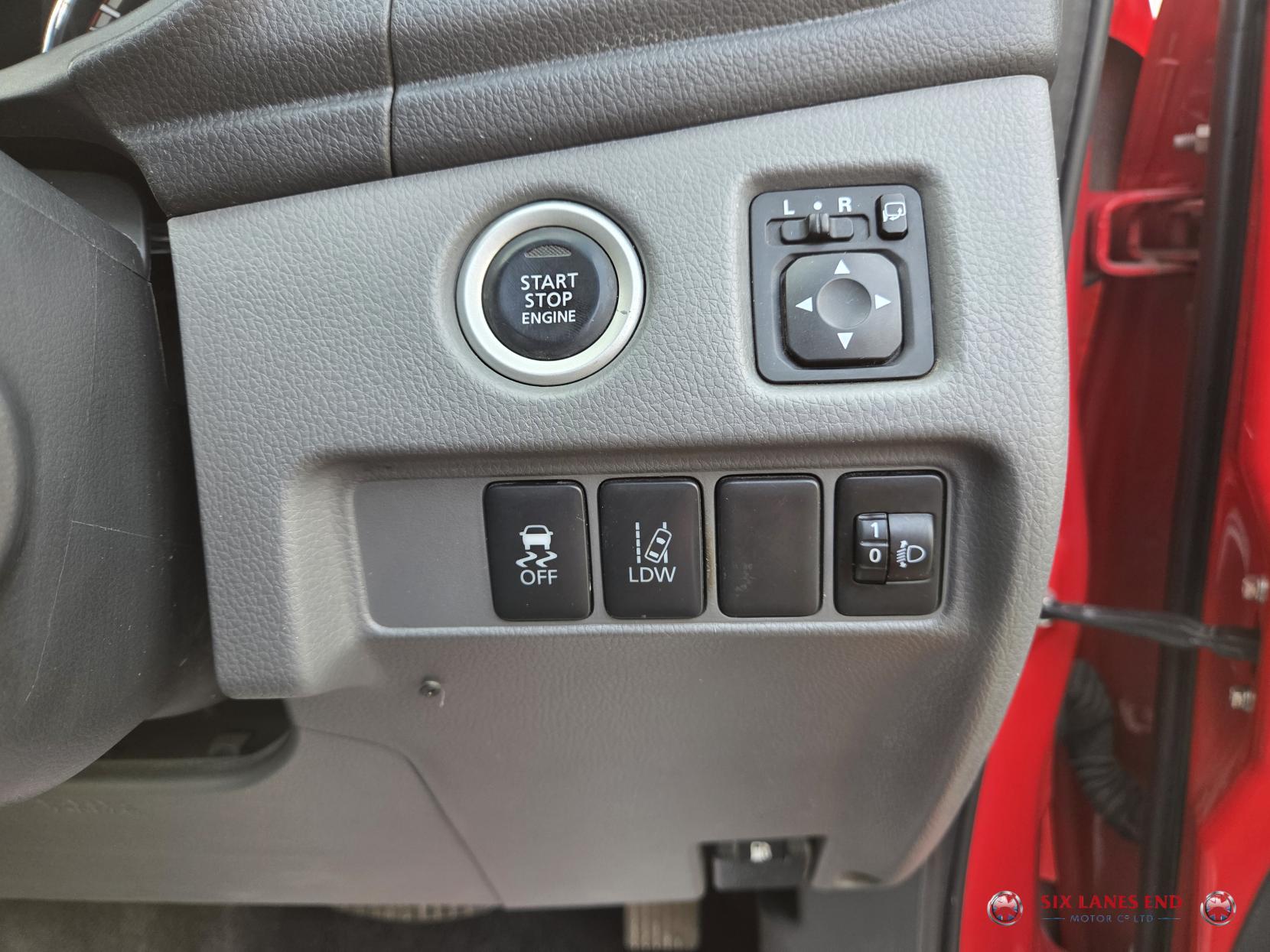 Mitsubishi L200 2.4 DI-D DC Warrior Pickup Double Cab 4dr Diesel Auto 4WD Euro 6 (178 ps)