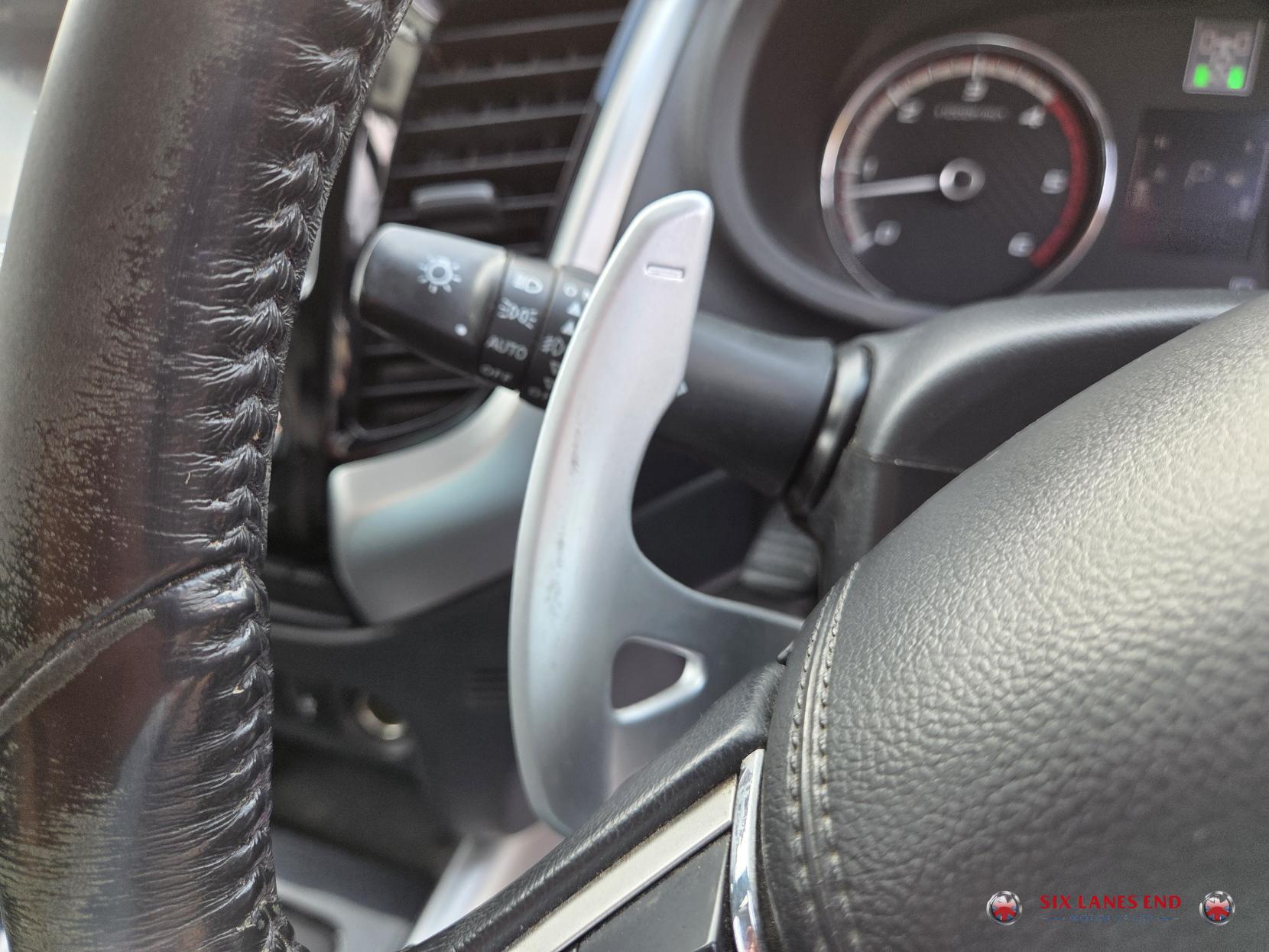 Mitsubishi L200 2.4 DI-D DC Warrior Pickup Double Cab 4dr Diesel Auto 4WD Euro 6 (178 ps)