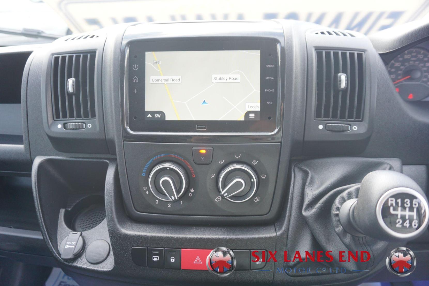 Peugeot Boxer 2.2 BlueHDi 335 Professional Premium + Panel Van 5dr Diesel Manual L3 H2 Euro 6 (s/s) (140 ps)