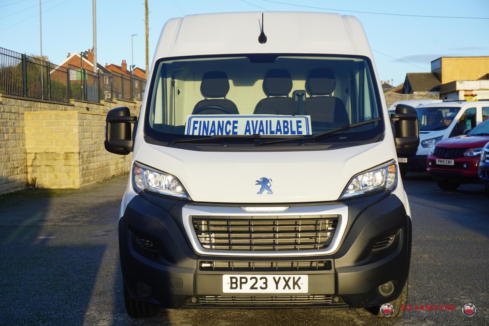 Peugeot Boxer 2.2 BlueHDi 335 Professional Premium + Panel Van 5dr Diesel Manual L3 H2 Euro 6 (s/s) (140 ps)