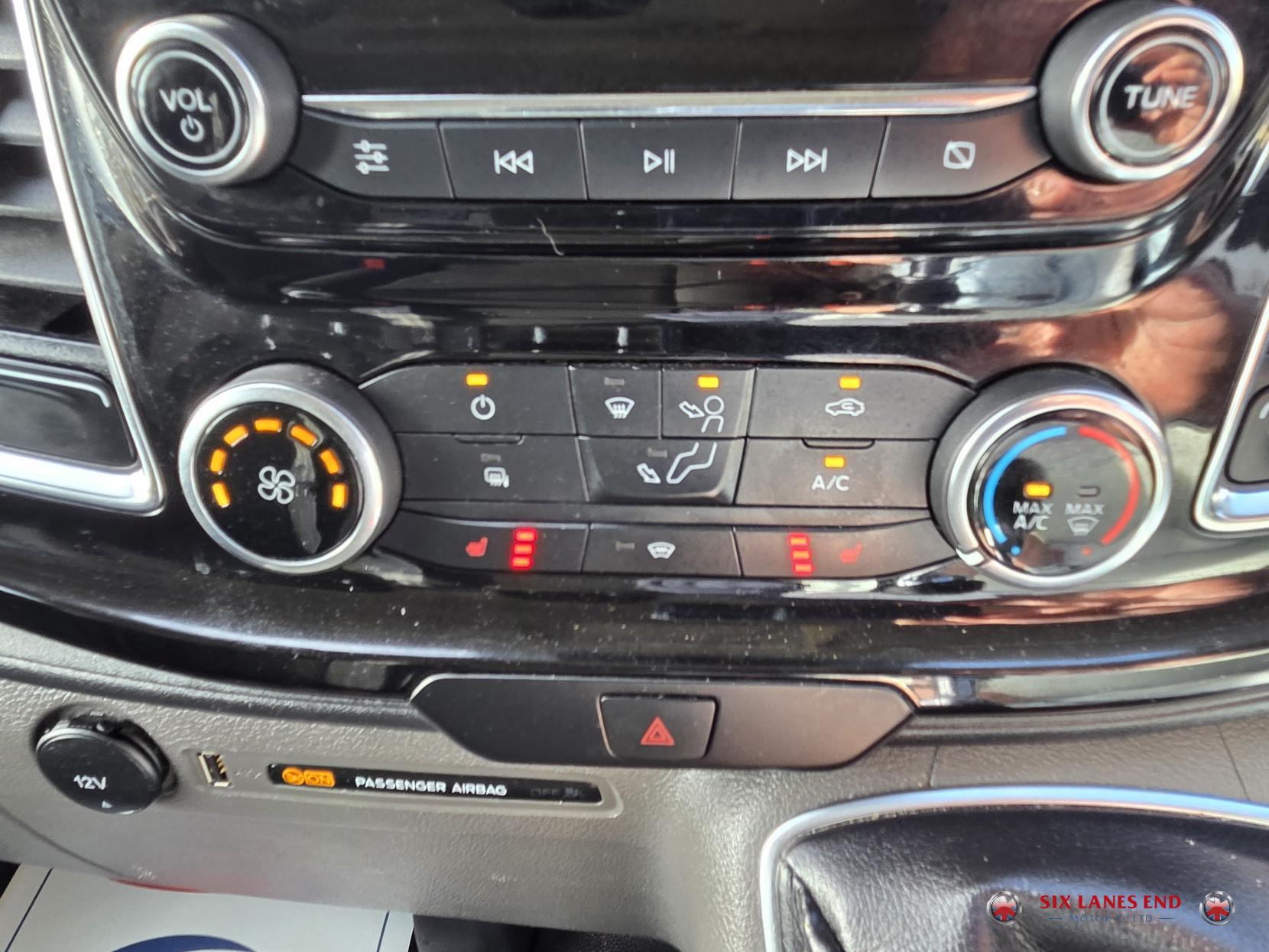 Ford Transit Custom 2.0 340 EcoBlue MHEV Limited Panel Van 5dr Diesel Manual L2 H1 Euro 6 (s/s) (130 ps)