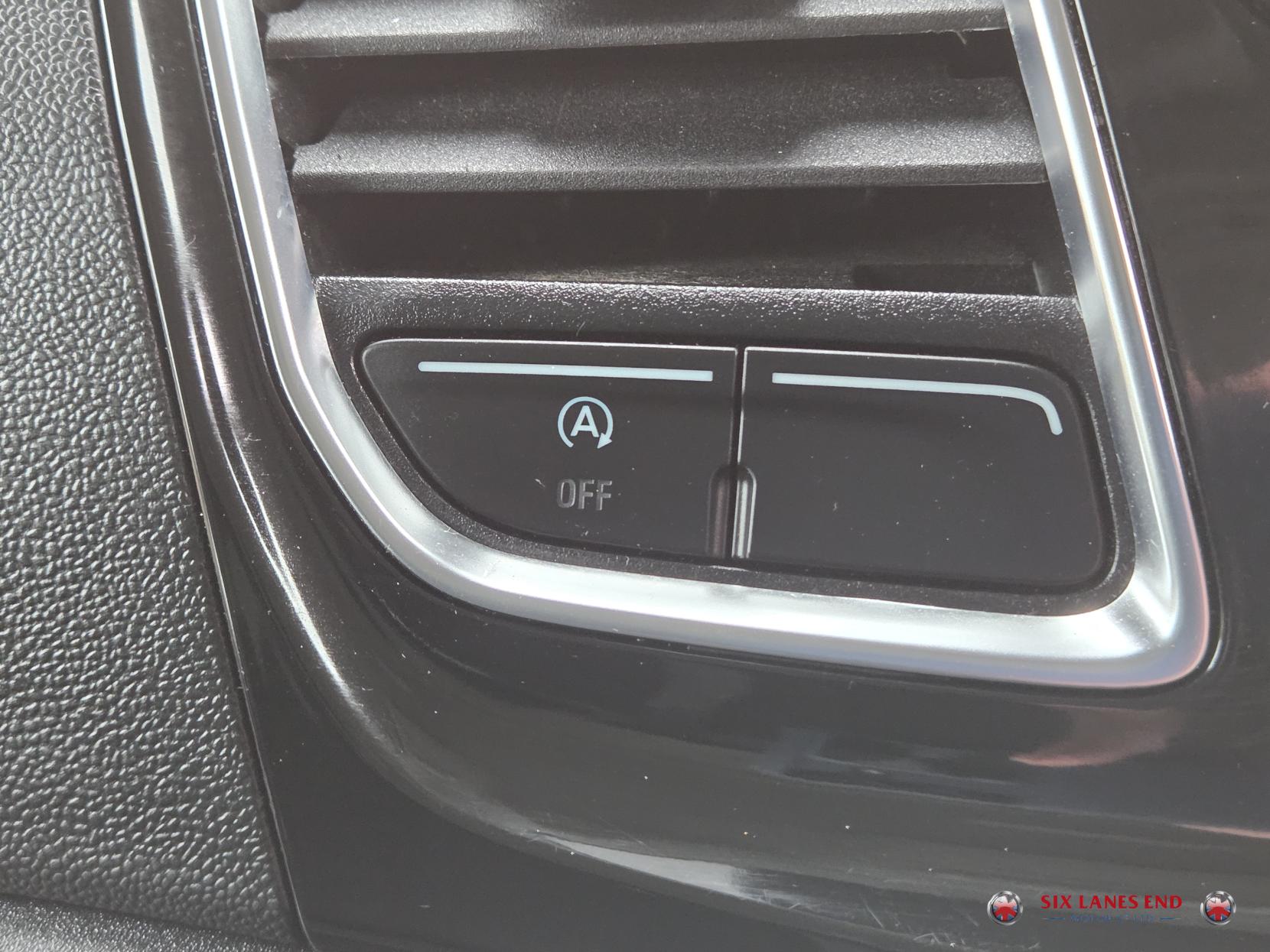 Ford Transit Custom 2.0 340 EcoBlue MHEV Limited Panel Van 5dr Diesel Manual L2 H1 Euro 6 (s/s) (130 ps)