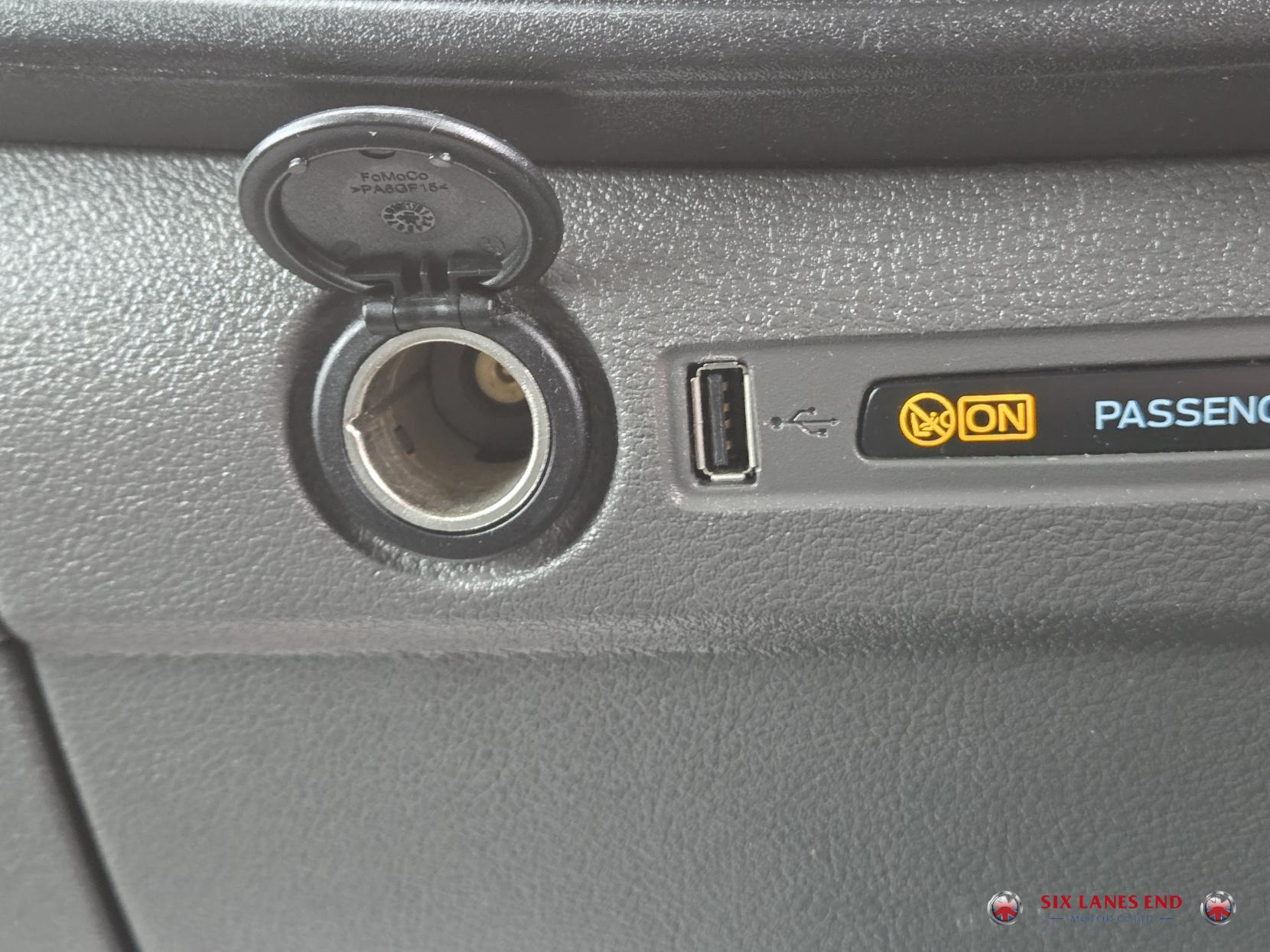 Ford Transit Custom 2.0 340 EcoBlue MHEV Limited Panel Van 5dr Diesel Manual L2 H1 Euro 6 (s/s) (130 ps)