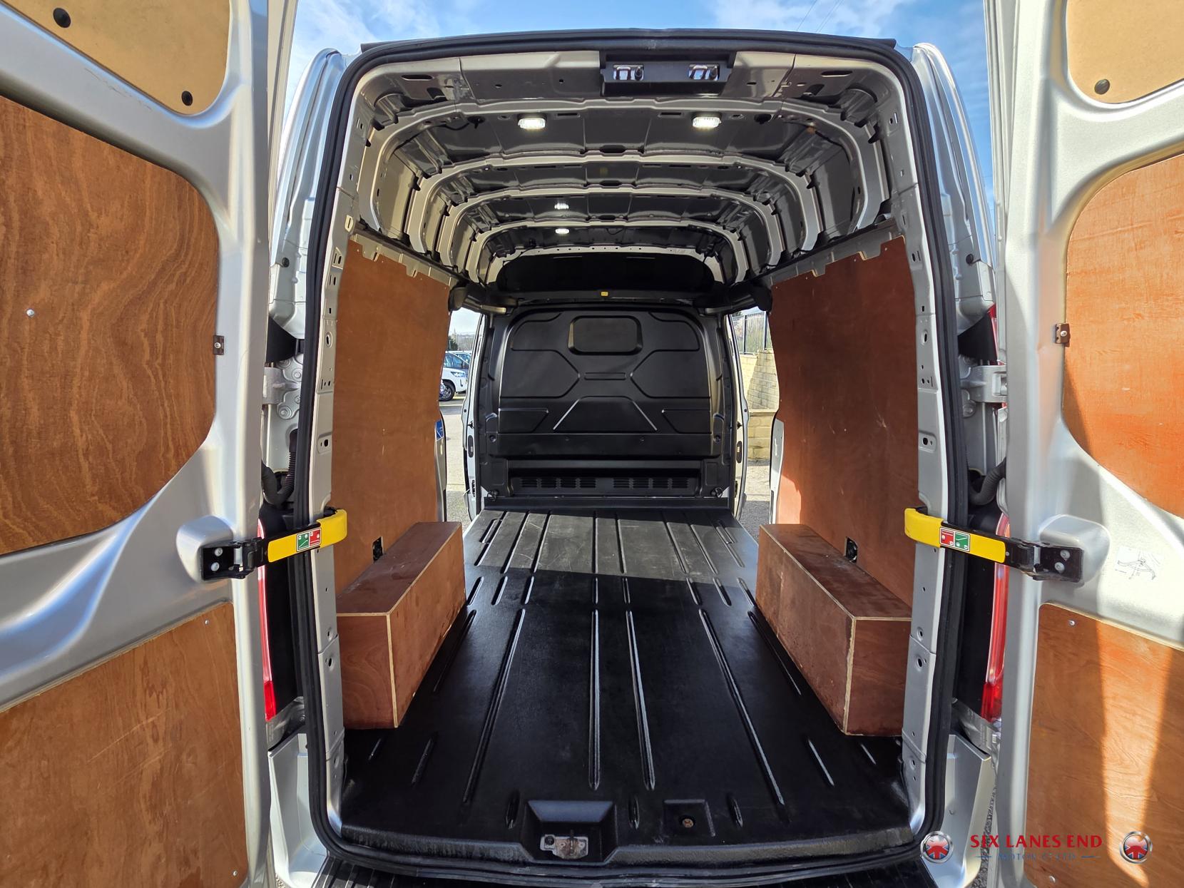 Ford Transit Custom 2.0 340 EcoBlue MHEV Limited Panel Van 5dr Diesel Manual L2 H1 Euro 6 (s/s) (130 ps)