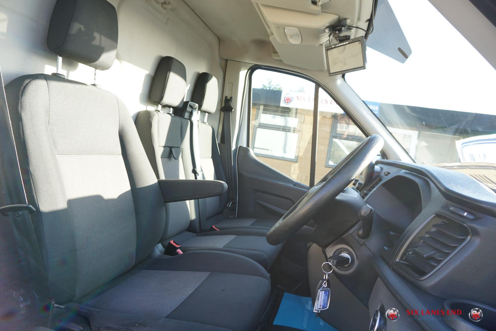 Ford Transit 2.0 350 EcoBlue Leader Panel Van 5dr Diesel Manual RWD L3 H2 Euro 6 (s/s) (130 ps)