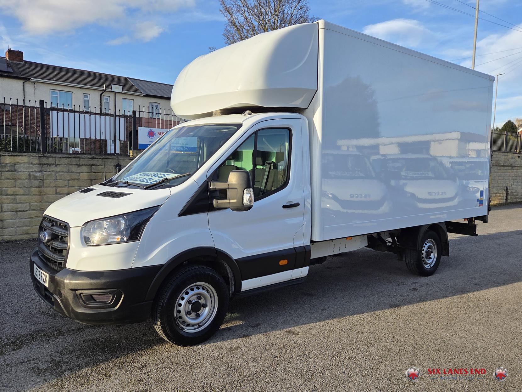 Ford Transit 2.0 350 EcoBlue Leader Luton 3dr Diesel Manual FWD L4 Euro 6 (s/s) (130 ps)