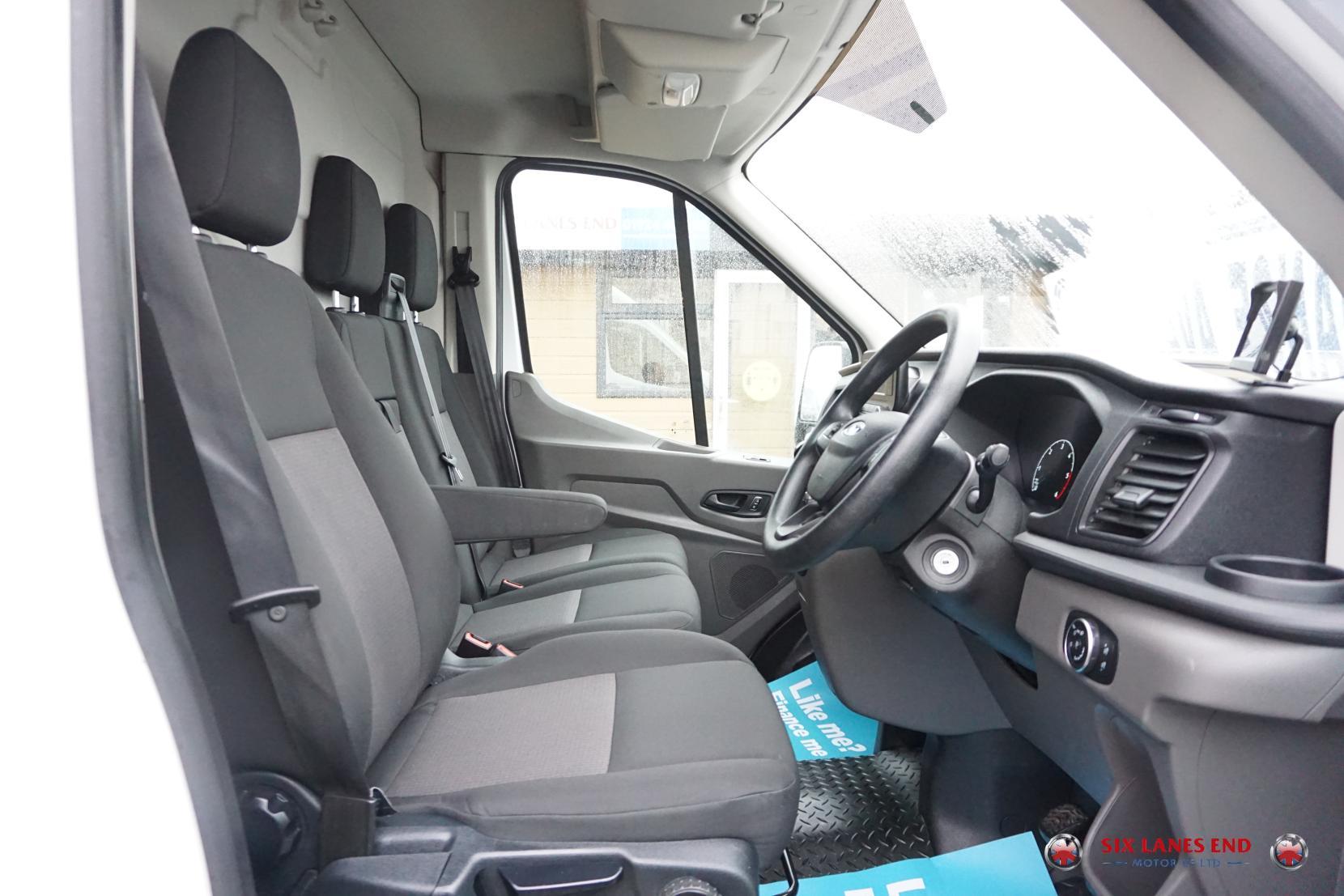 Ford Transit 2.0 350 EcoBlue Leader Panel Van 5dr Diesel Manual RWD L4 H3 Euro 6 (s/s) (130 ps)