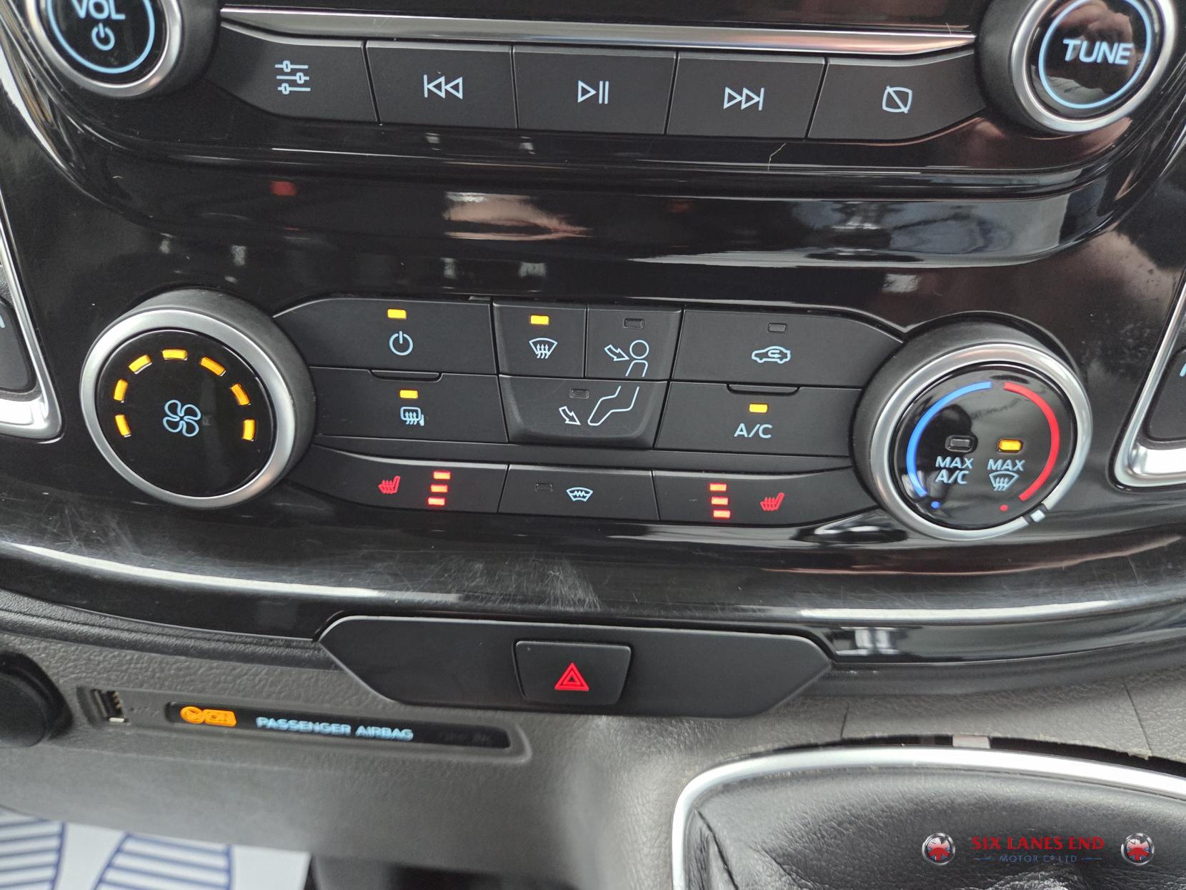 Ford Transit Custom 2.0 300 EcoBlue MHEV Limited Panel Van 5dr Diesel Manual L2 H2 Euro 6 (s/s) (130 ps)