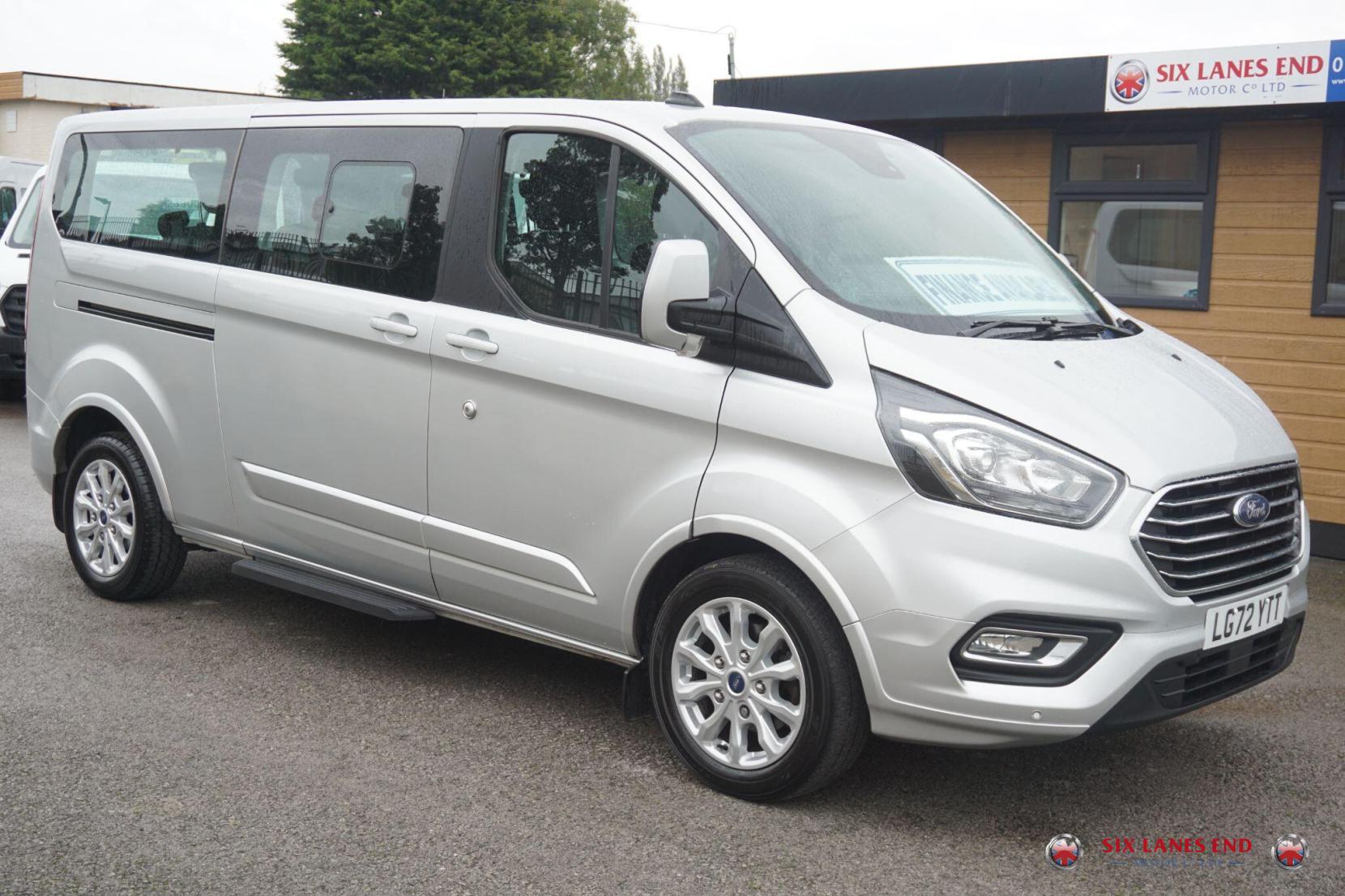 Ford Tourneo Custom 2.0 320 EcoBlue Titanium Minibus Double Cab 5dr Diesel Manual L2 Euro 6 (s/s) (130 ps)