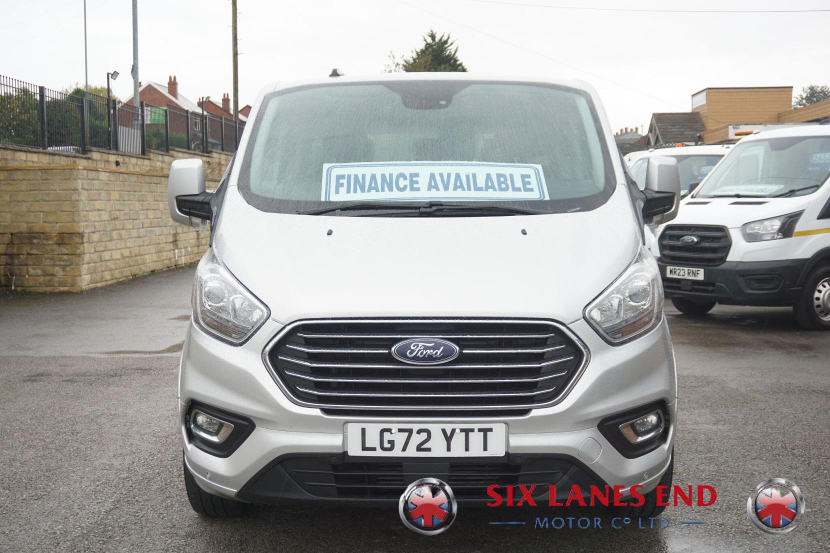 Ford Tourneo Custom 2.0 320 EcoBlue Titanium Minibus Double Cab 5dr Diesel Manual L2 Euro 6 (s/s) (130 ps)