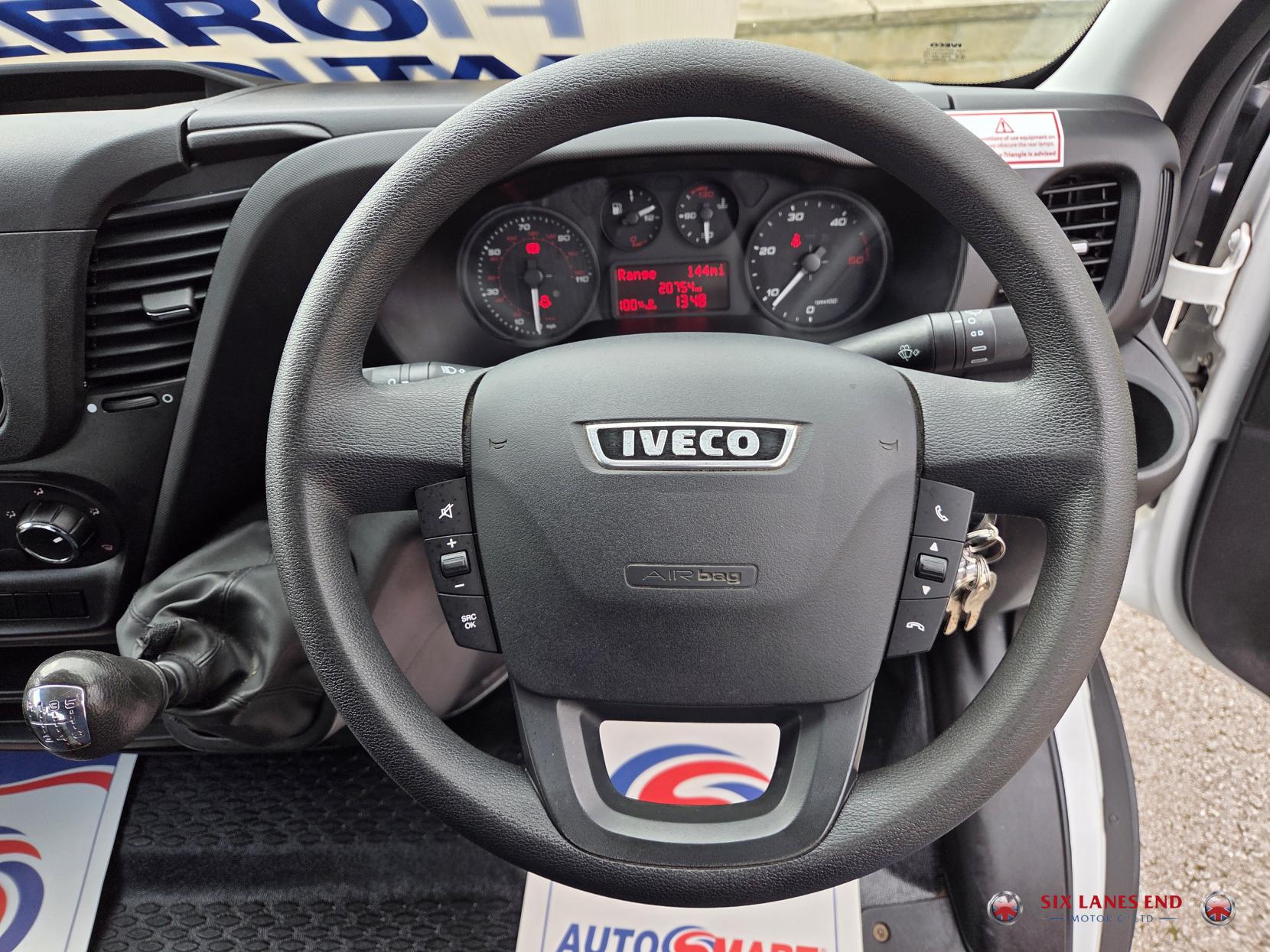 Iveco Daily 2.3D HPI 14V 35S 3450 Chassis Cab 2dr Diesel Manual MWB Euro 6 (s/s) (136 ps)