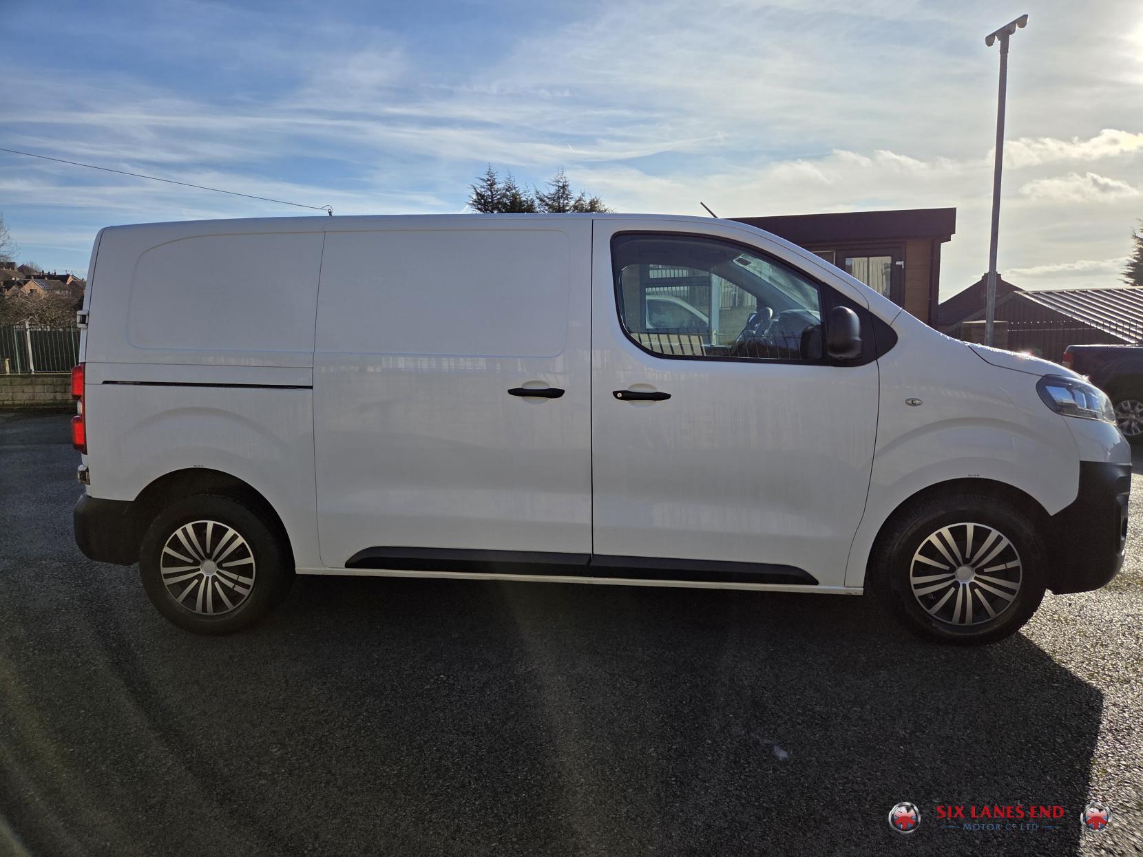 Vauxhall Vivaro 1.5 Turbo D 2900 Edition Panel Van 5dr Diesel Manual L1 H1 Euro 6 (s/s) (100 ps)