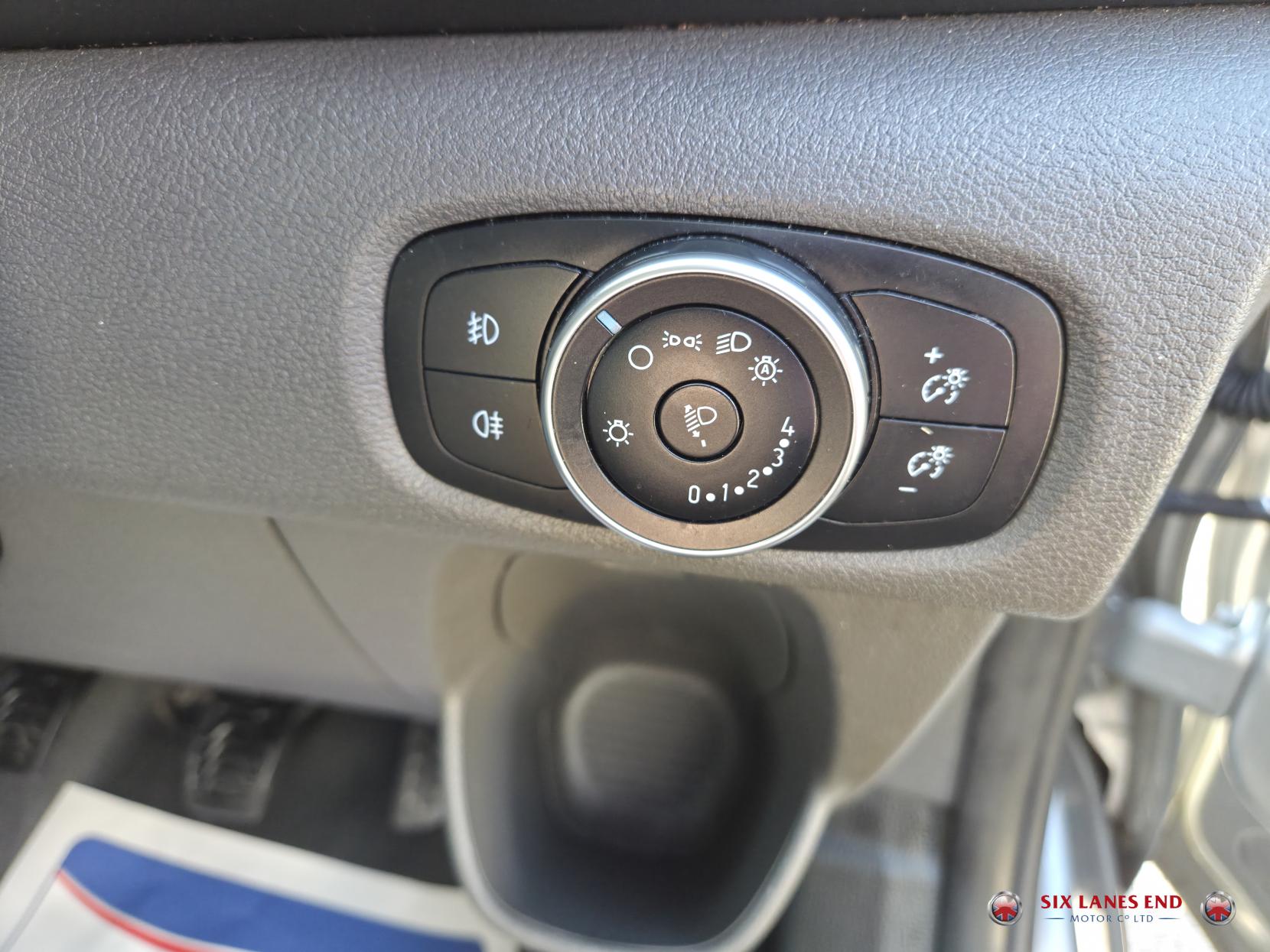 Ford Transit Custom 2.0 300 EcoBlue Limited Panel Van 5dr Diesel Manual L1 H1 Euro 6 (s/s) (130 ps)