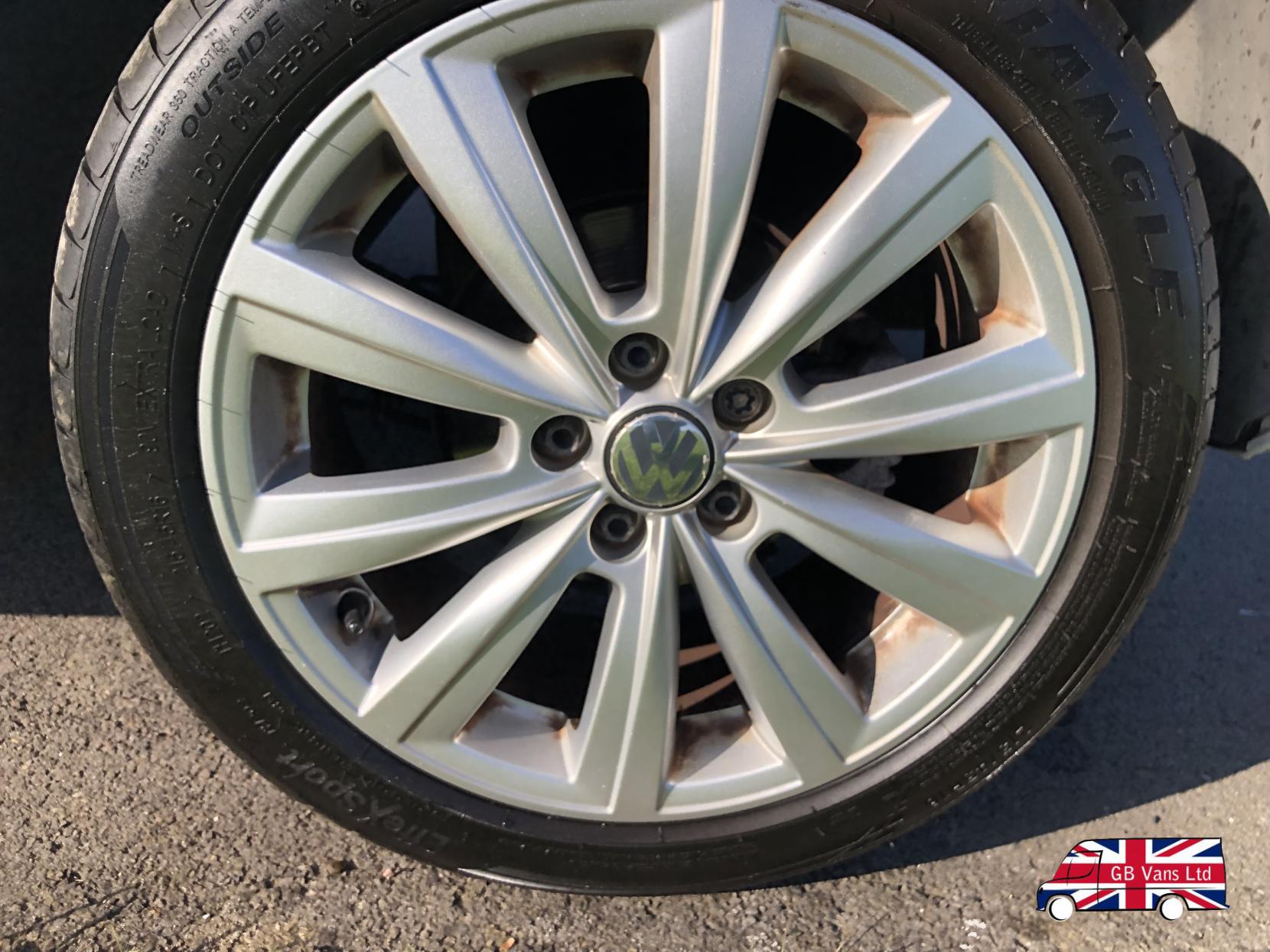 VOLKSWAGEN POLO 1.4 MATCH EDITION HATCHBACK 5DR PETROL MANUAL EURO 5 85 PS 6,095... image 19