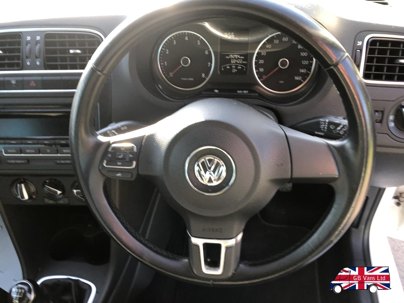 VOLKSWAGEN POLO 1.4 MATCH EDITION HATCHBACK 5DR PETROL MANUAL EURO 5 85 PS 6,095... image 37