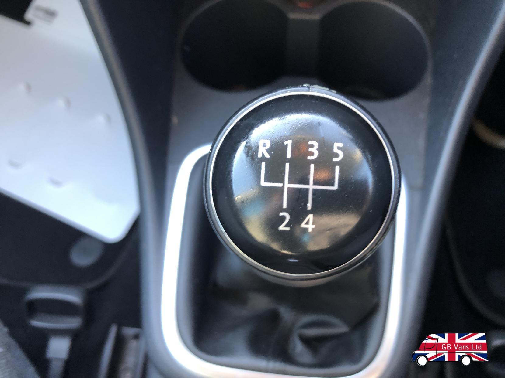 VOLKSWAGEN POLO 1.4 MATCH EDITION HATCHBACK 5DR PETROL MANUAL EURO 5 85 PS 6,095... image 40