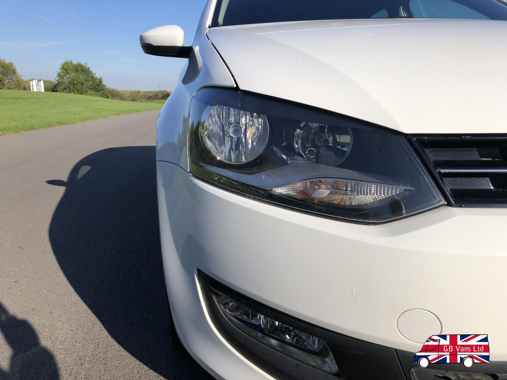 VOLKSWAGEN POLO 1.4 MATCH EDITION HATCHBACK 5DR PETROL MANUAL EURO 5 85 PS 6,095... image 12