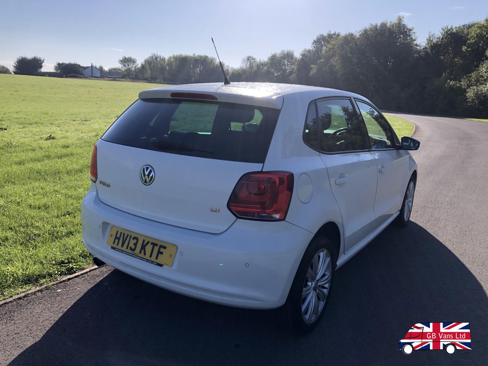 VOLKSWAGEN POLO 1.4 MATCH EDITION HATCHBACK 5DR PETROL MANUAL EURO 5 85 PS 6,095... image 5