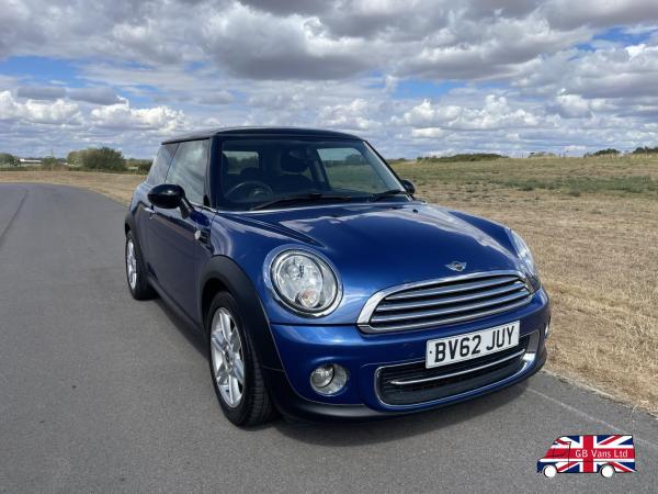 MINI Hatch 1.6 Cooper Hatchback 3dr Petrol Manual Euro 5 (s/s) (122 ps)