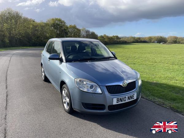 Skoda Fabia 1.2 HTP 12V 2 Hatchback 5dr Petrol Manual (140 g/km, 70 bhp)