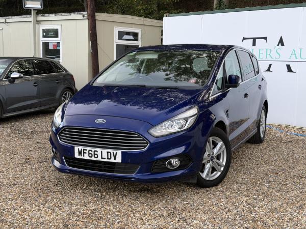 Ford S-Max 2.0 TDCi Titanium MPV 5dr Diesel Powershift Euro 6 (s/s) (150 ps)