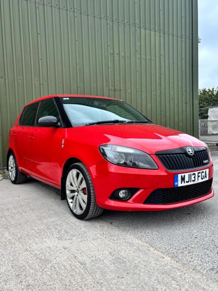 Skoda Fabia 1.4 TSI vRS S2000 Hatchback 5dr Petrol DSG Euro 5 (180 ps)