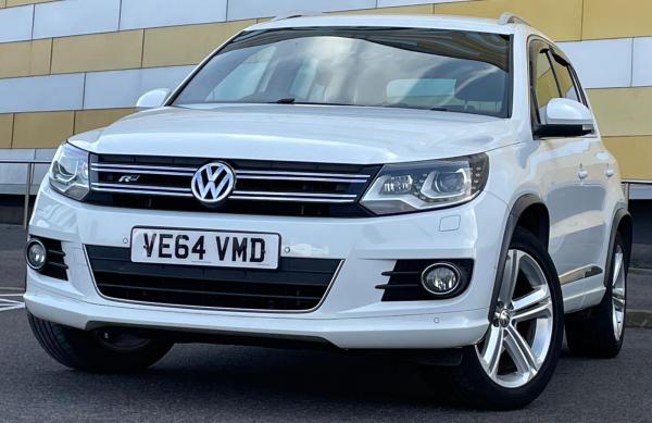 Volkswagen Tiguan 2.0 TDI BlueMotion Tech R-Line SUV 5dr Diesel Manual 4WD Euro 5 (s/s) (Nav) (140 ps)